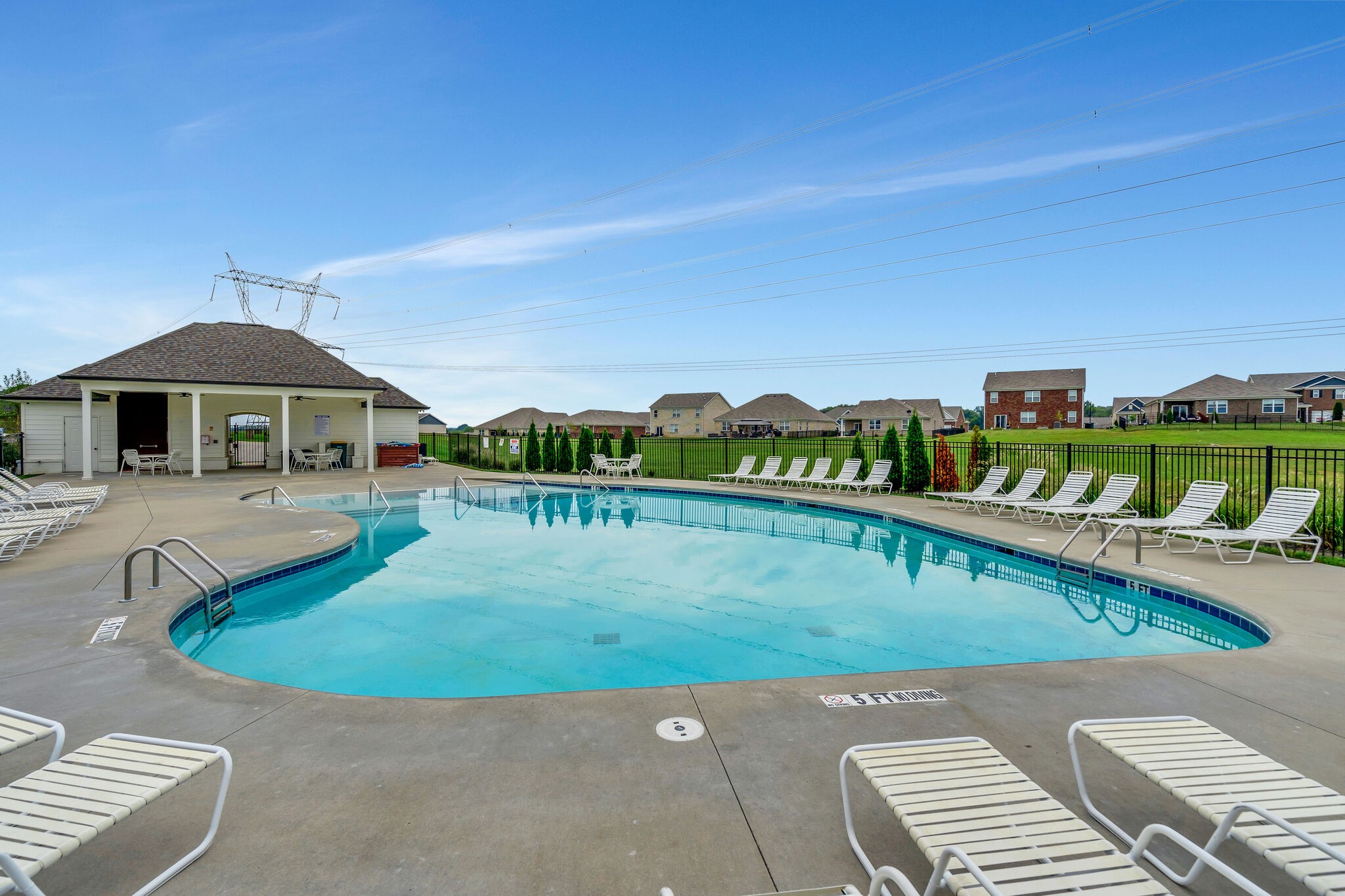 1414 Marigold Dr