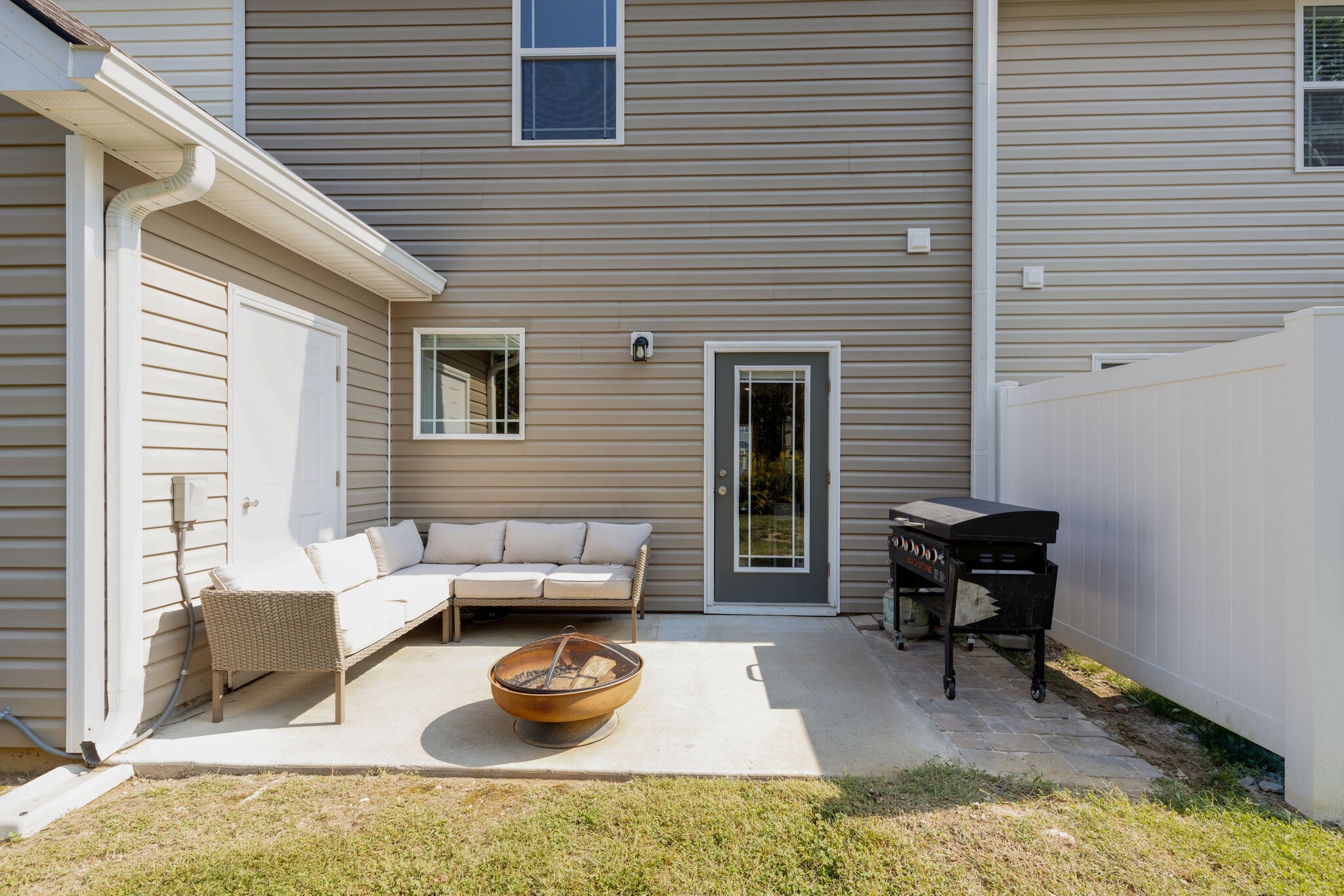 7060 Magnolia Crossing