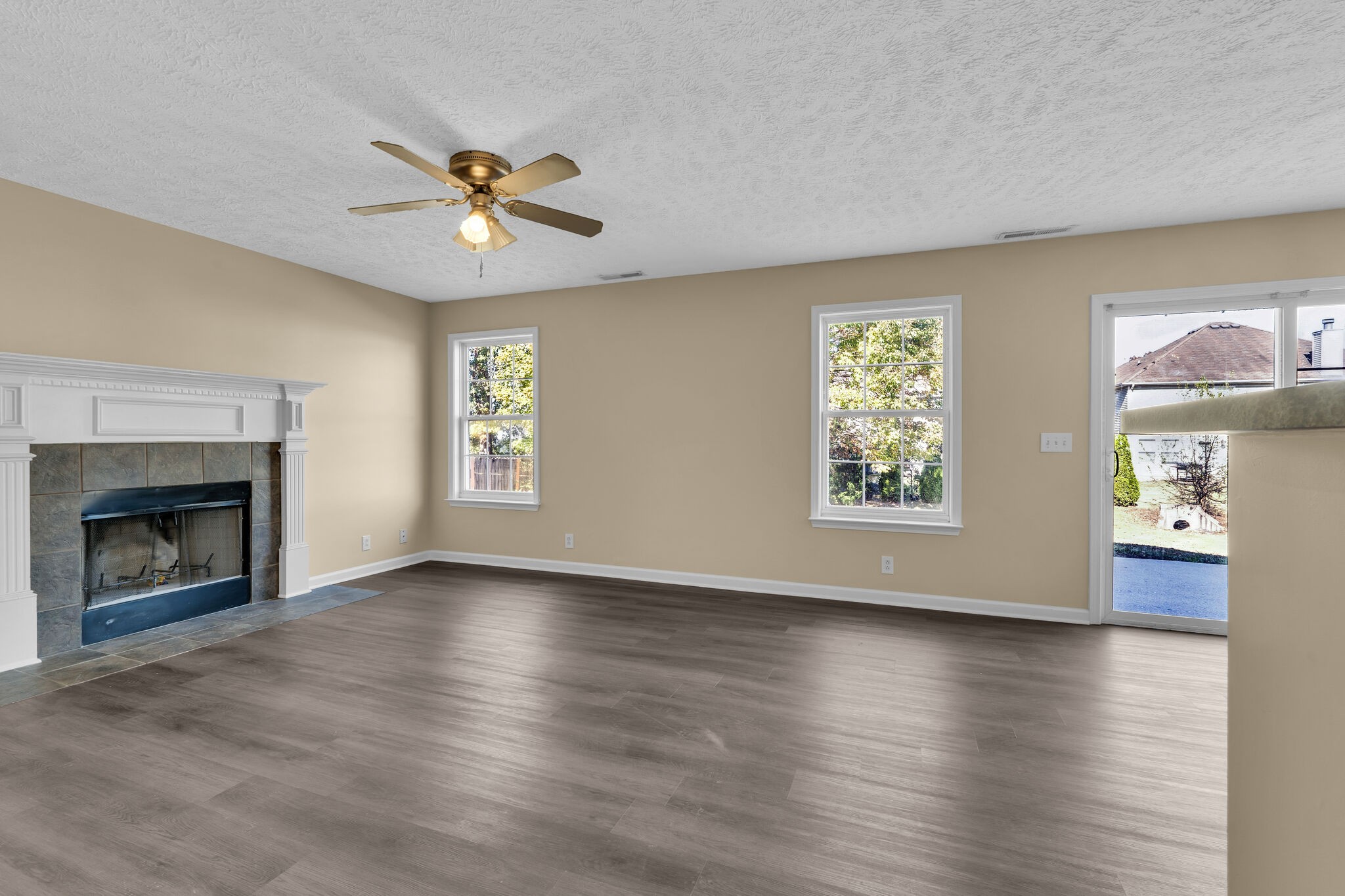 1266 Lasalle Dr