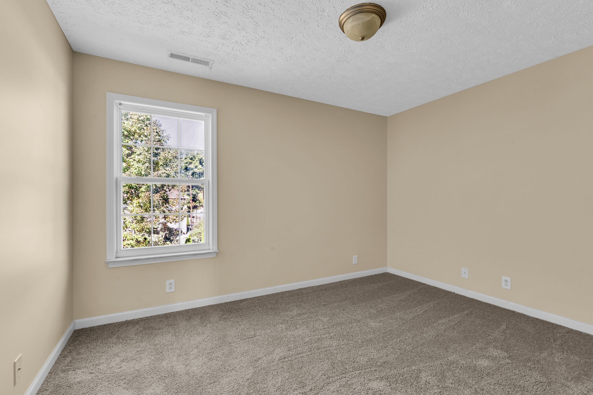 1266 Lasalle Dr