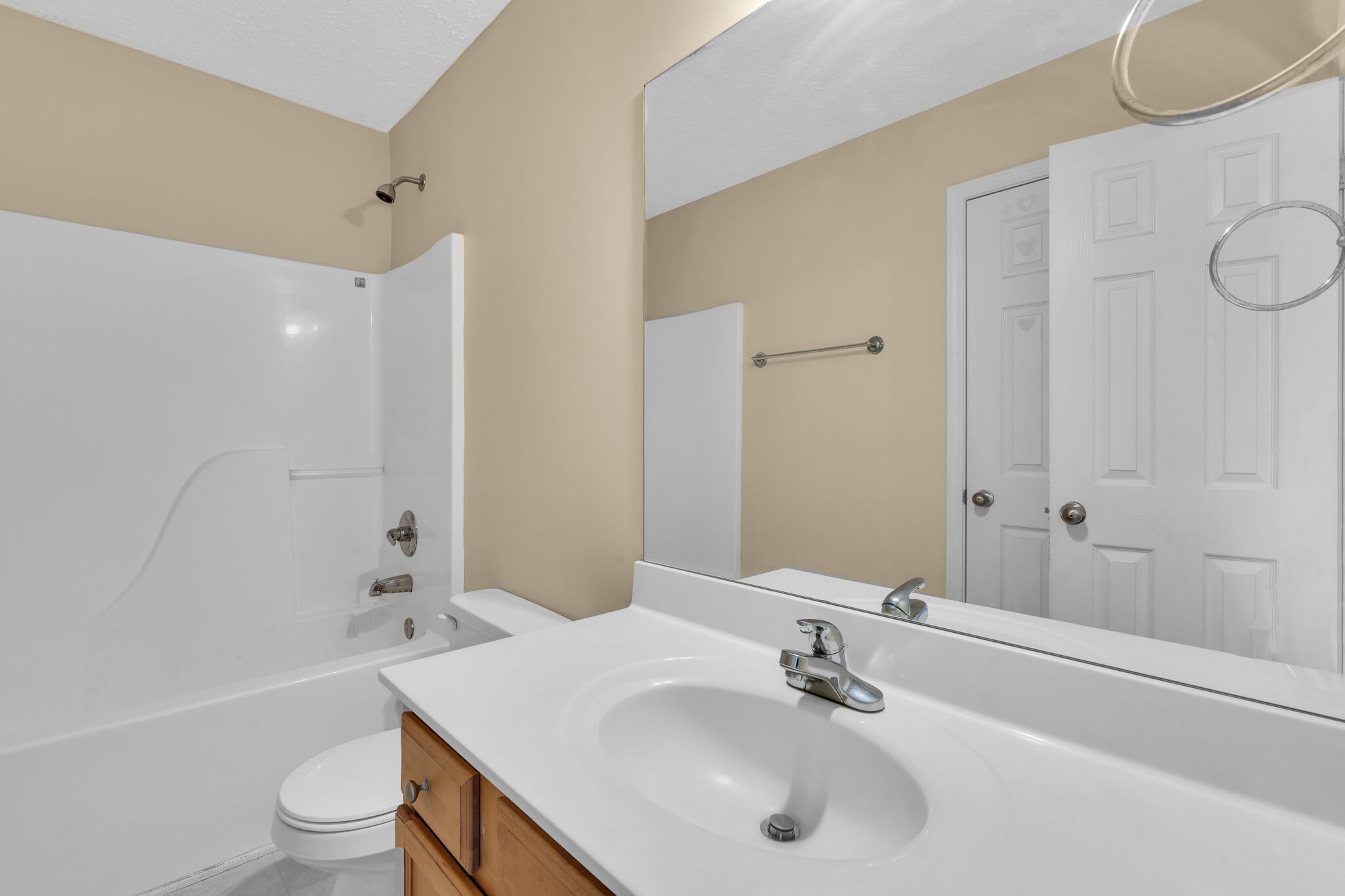 1266 Lasalle Dr
