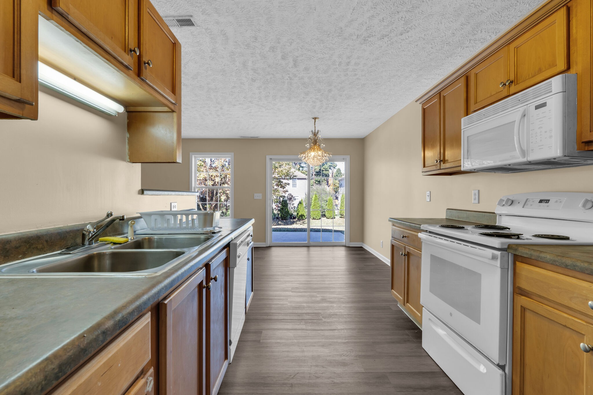 1266 Lasalle Dr