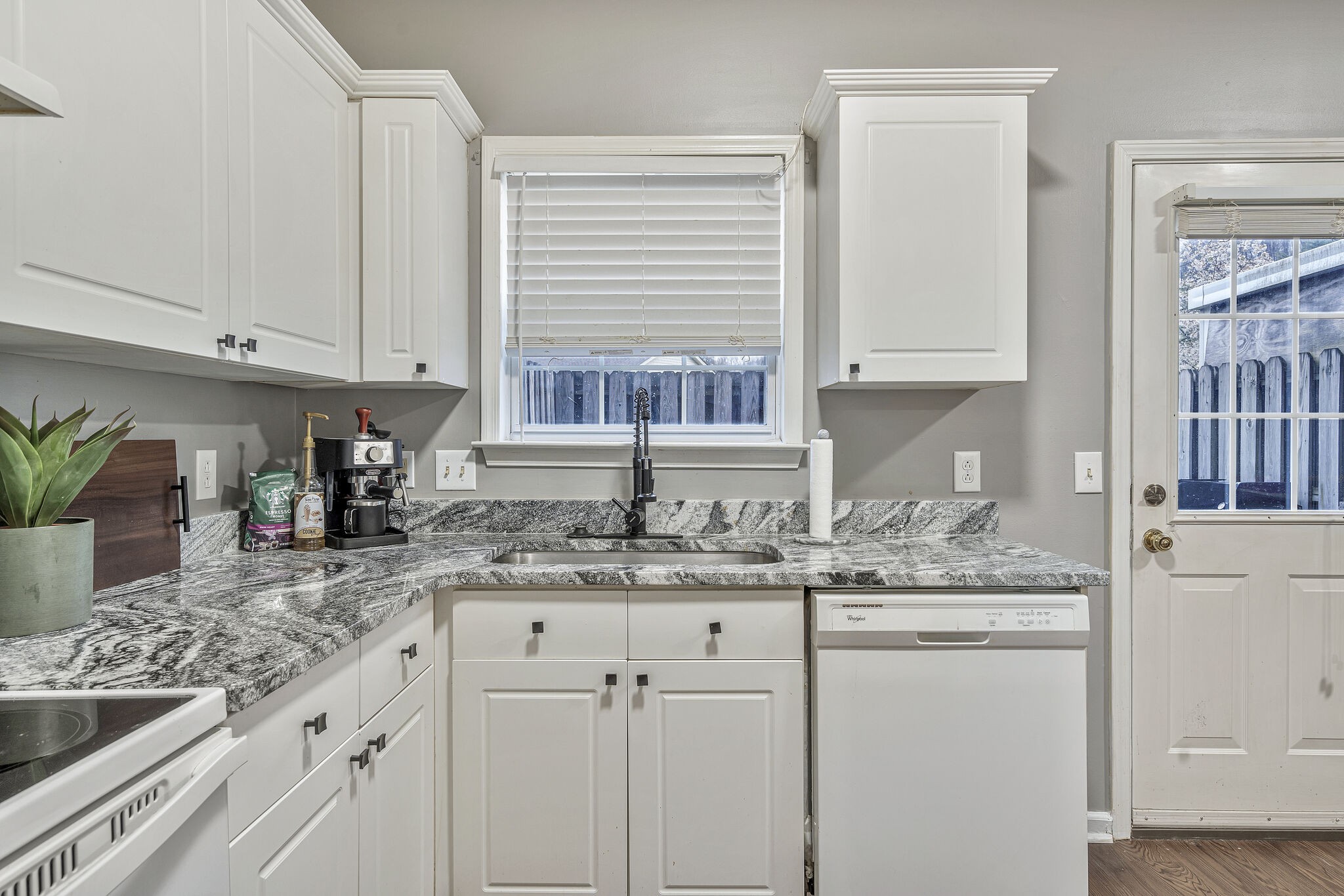 2121 Hwy 12 S #176