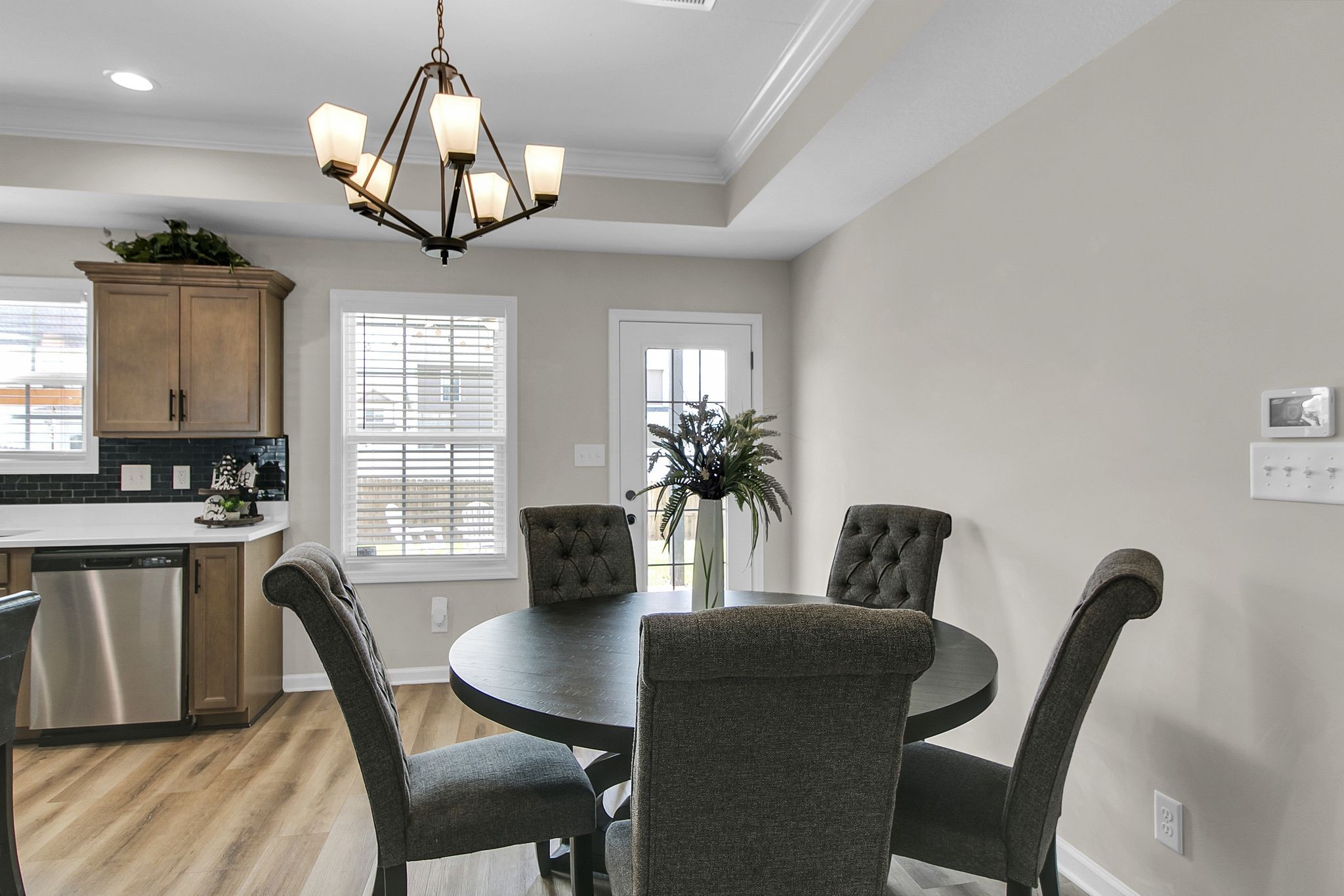 1637 Kestrel Dr