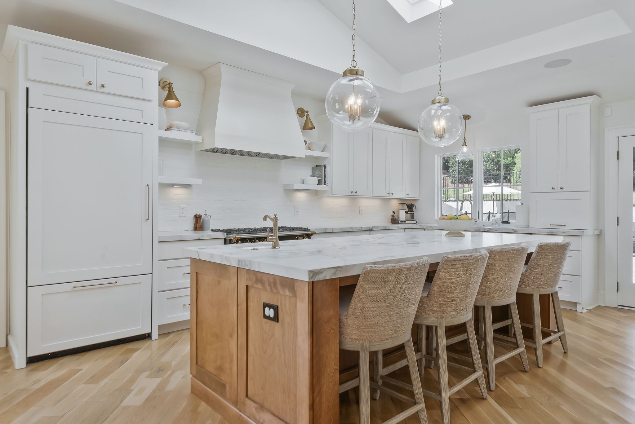 1017 Gracelawn Dr