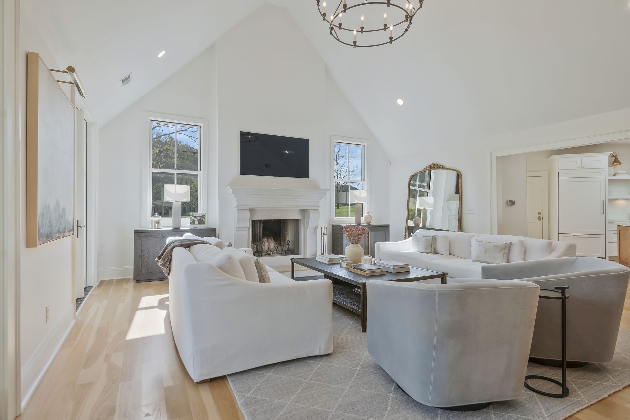 1017 Gracelawn Dr
