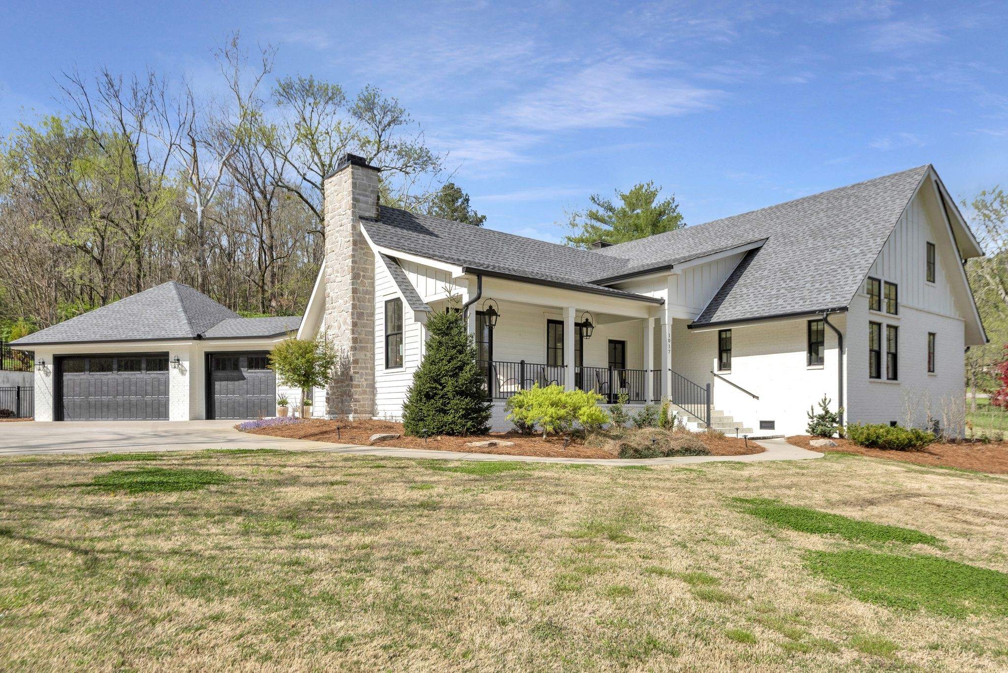 1017 Gracelawn Dr