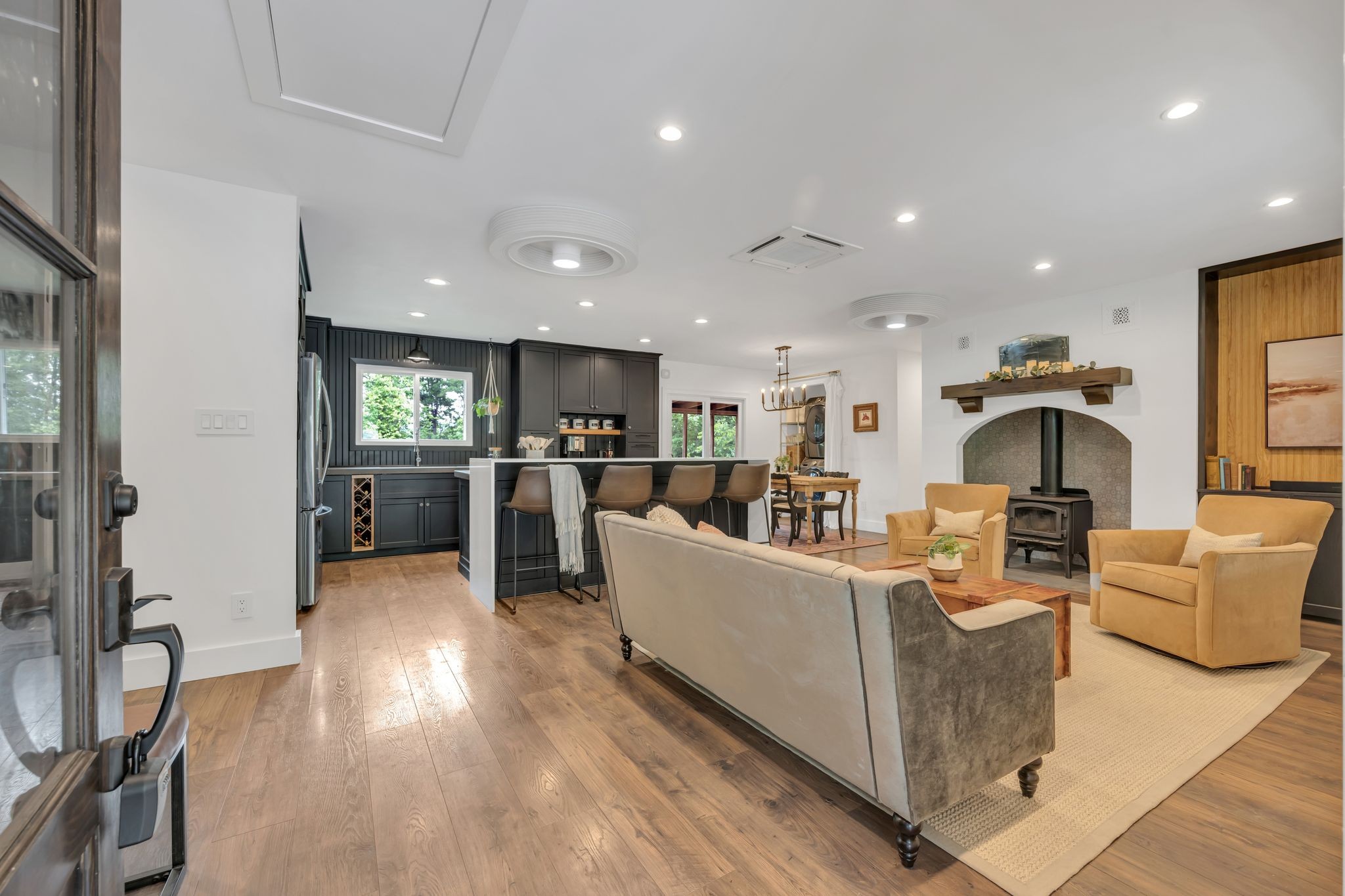 1314 Snyder Loop