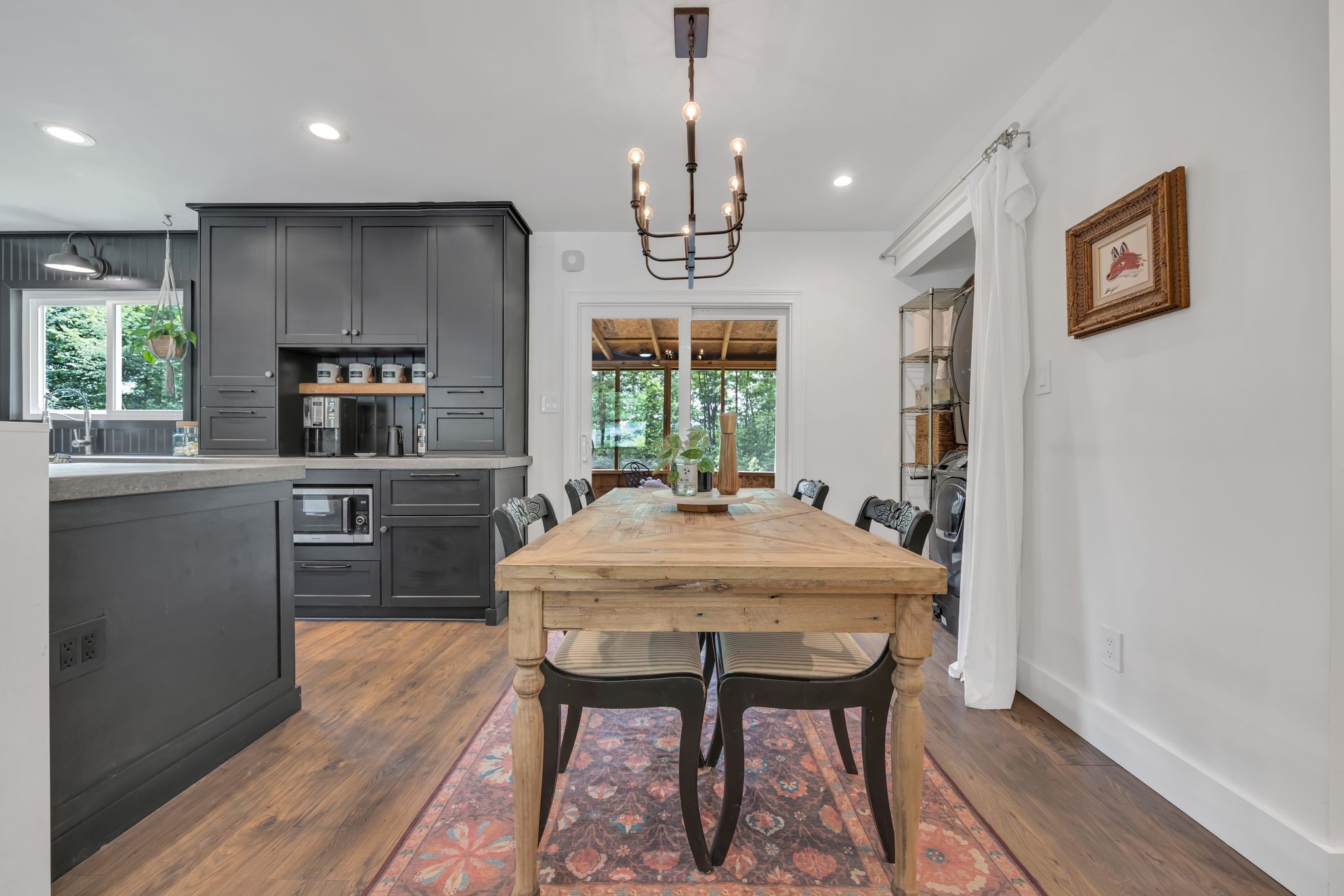 1314 Snyder Loop