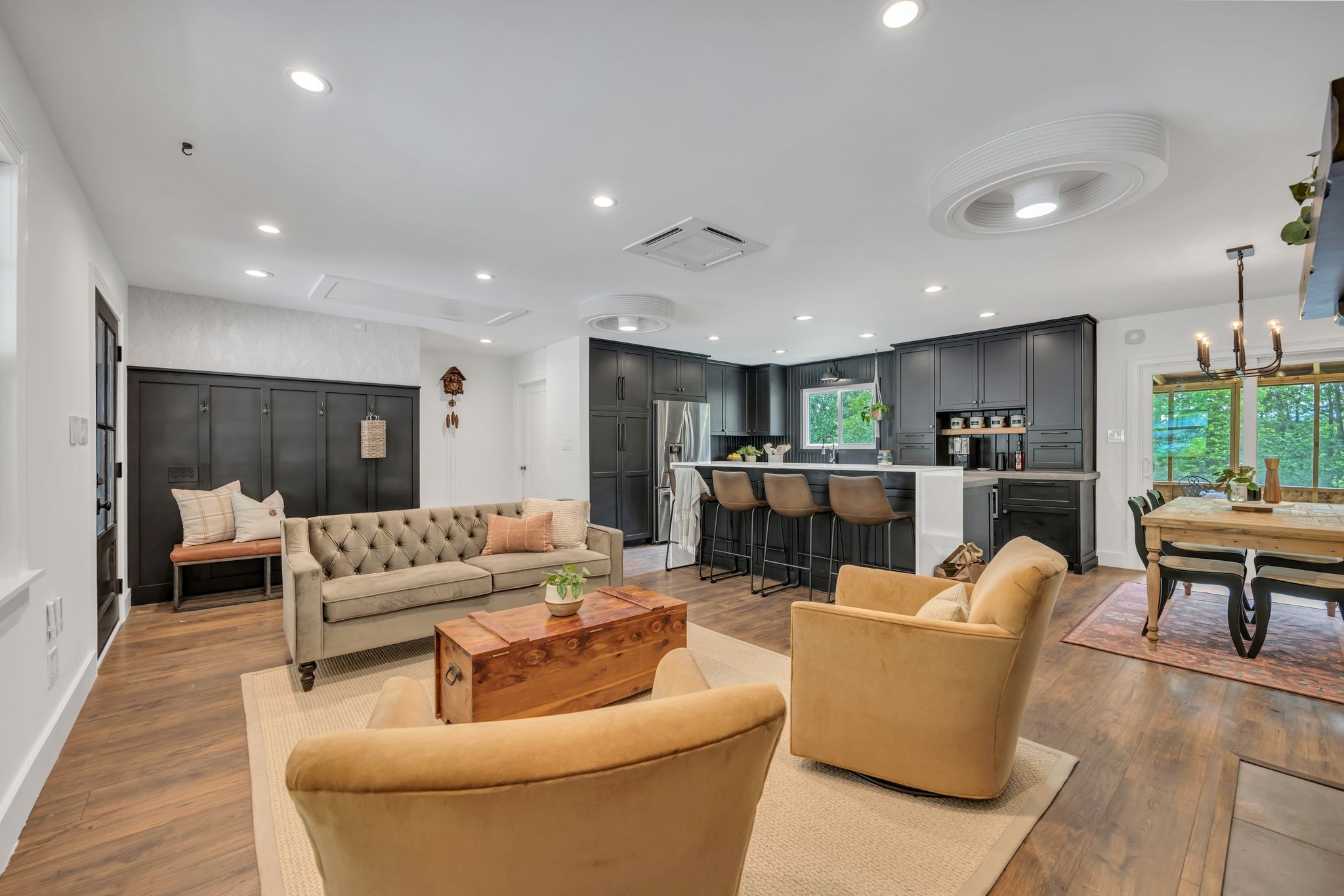 1314 Snyder Loop