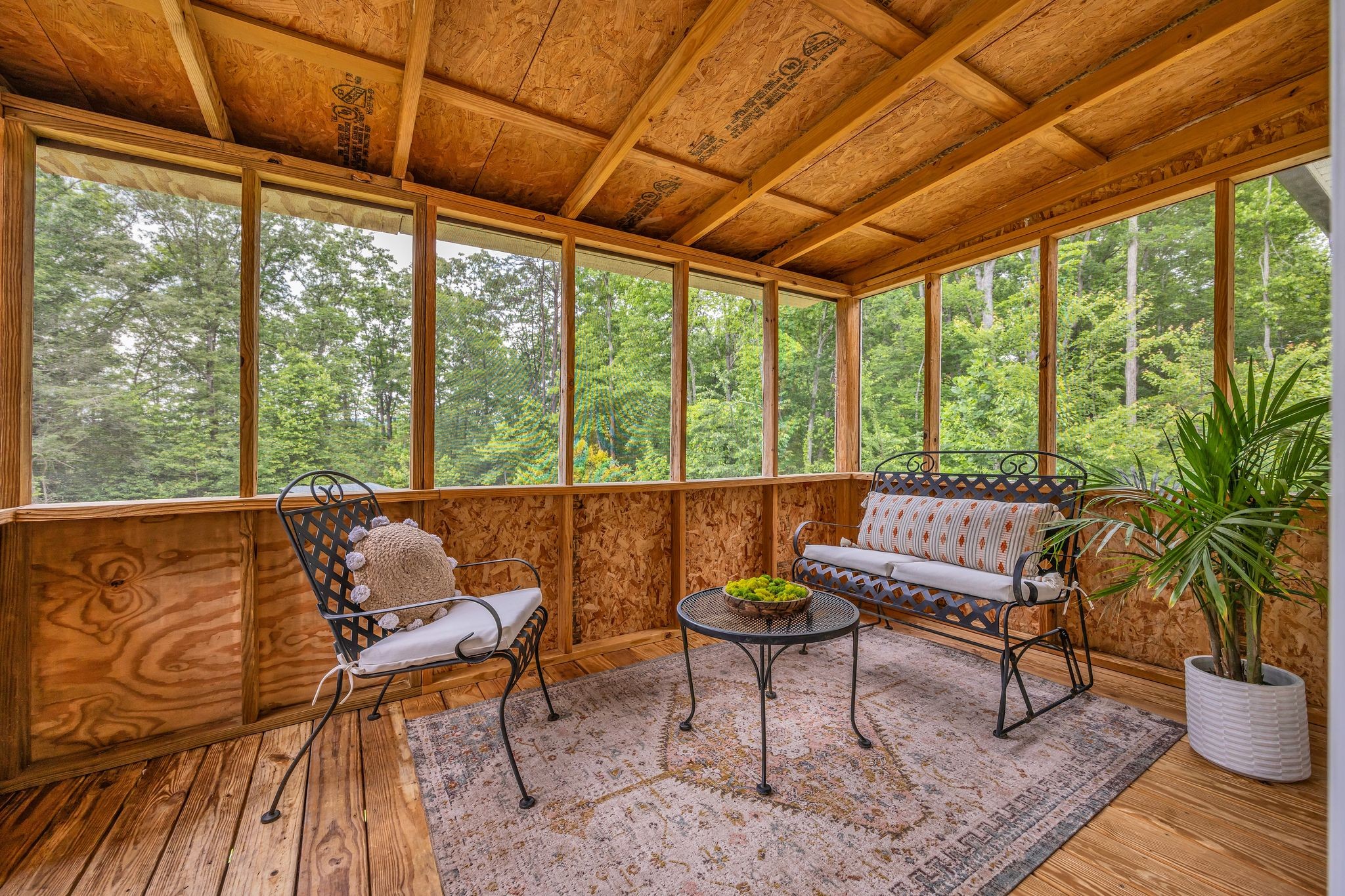 1314 Snyder Loop