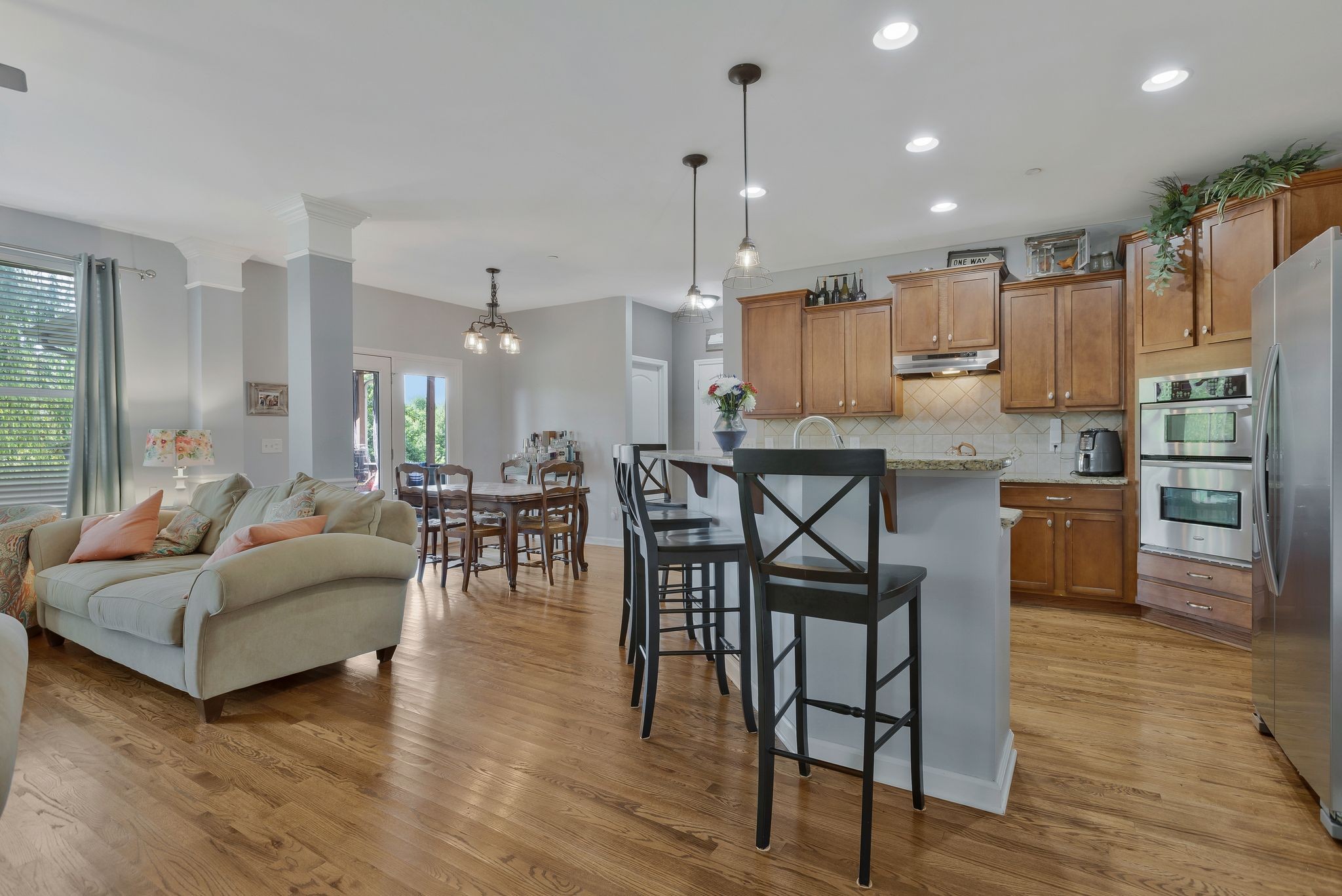 8653 Burkitt Place Dr