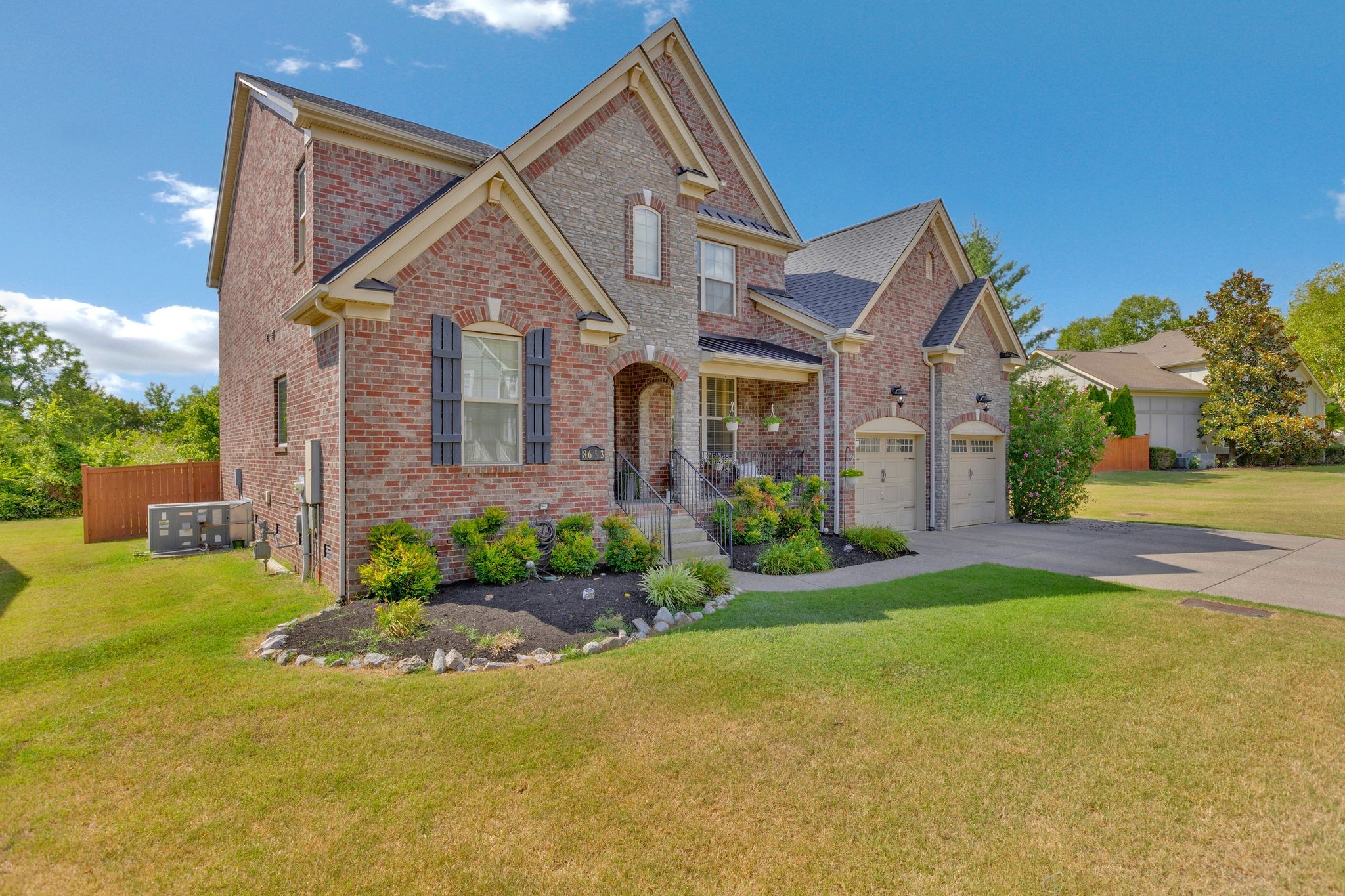 8653 Burkitt Place Dr