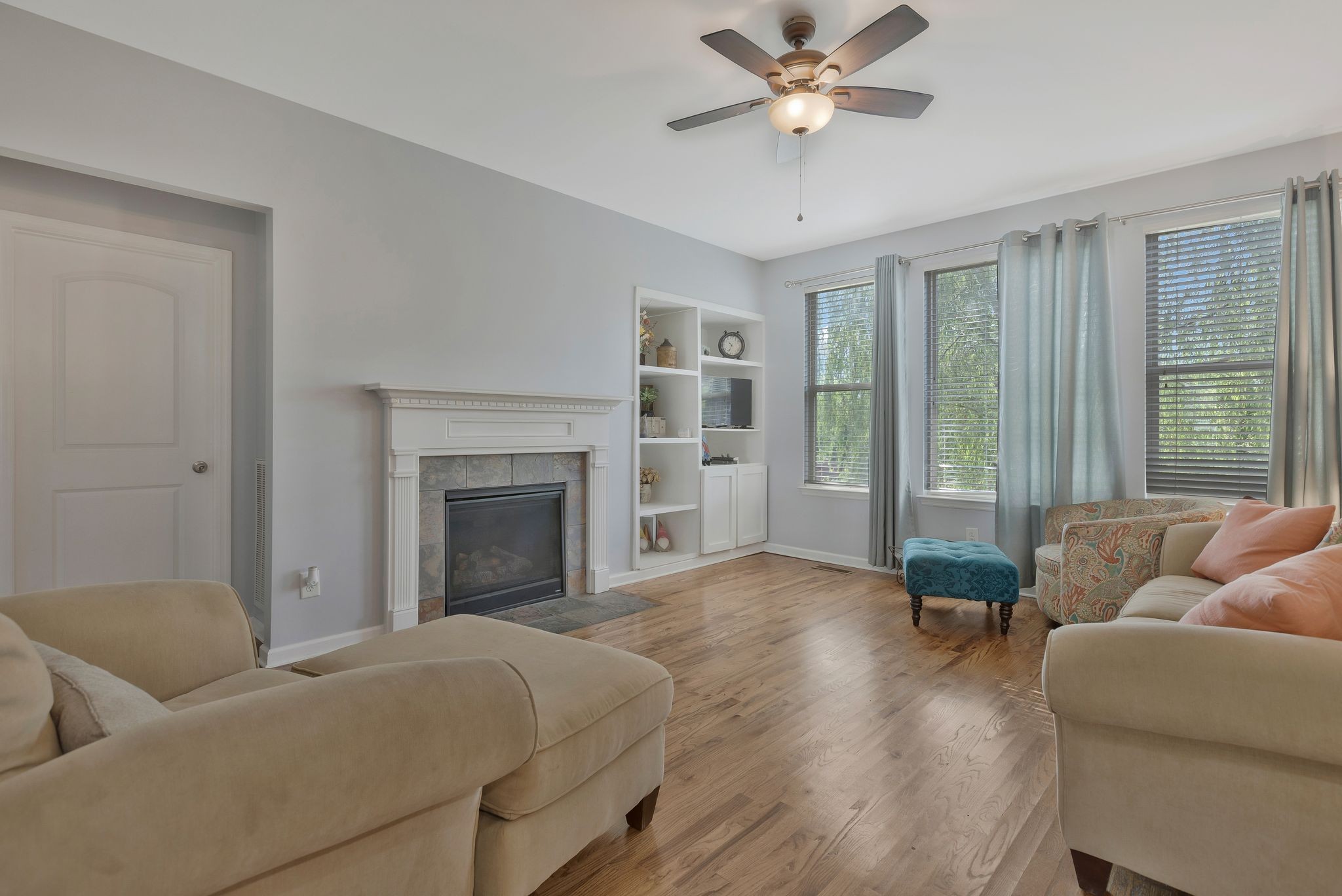 8653 Burkitt Place Dr