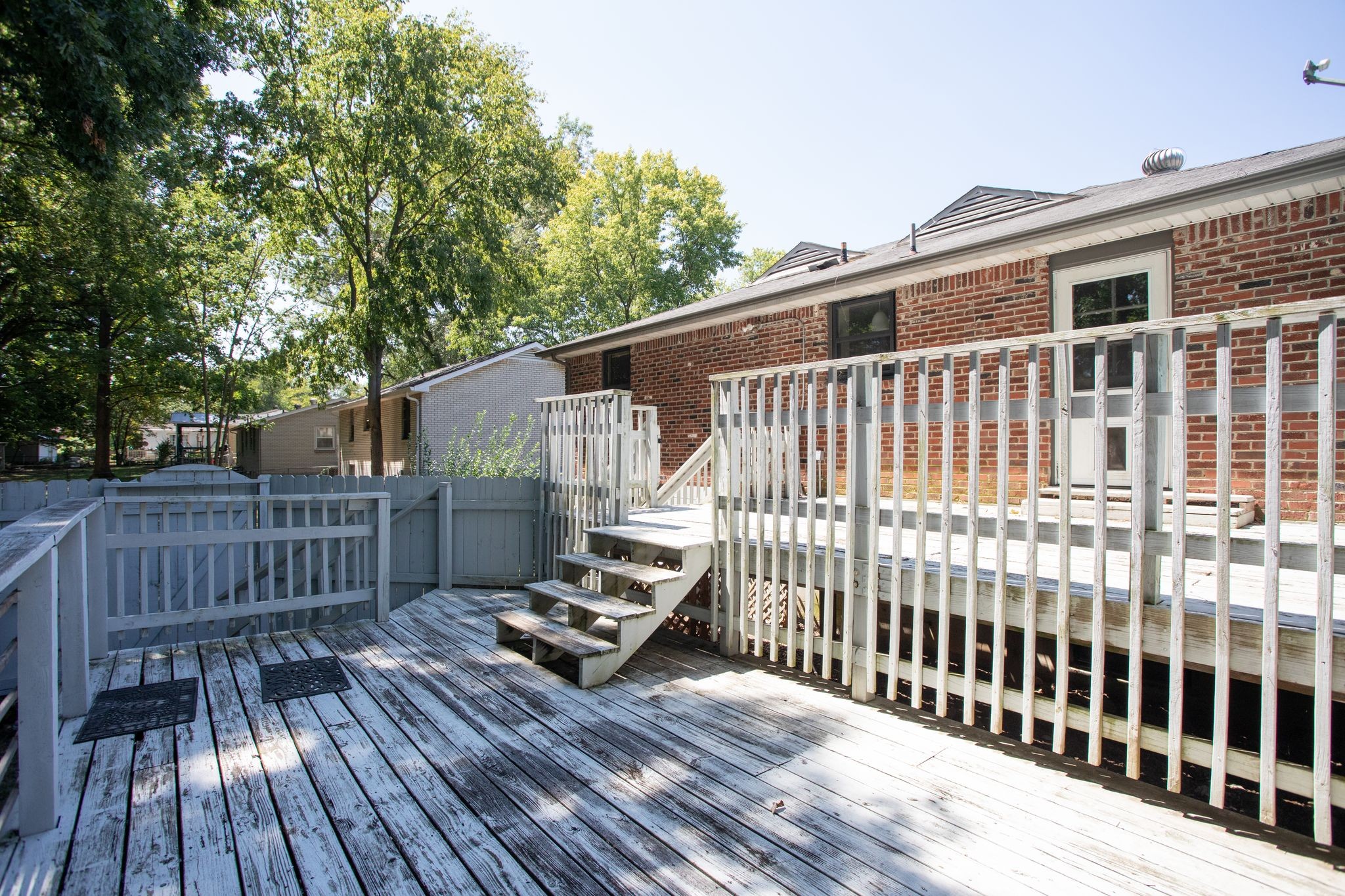 4962 Karen Ray Dr