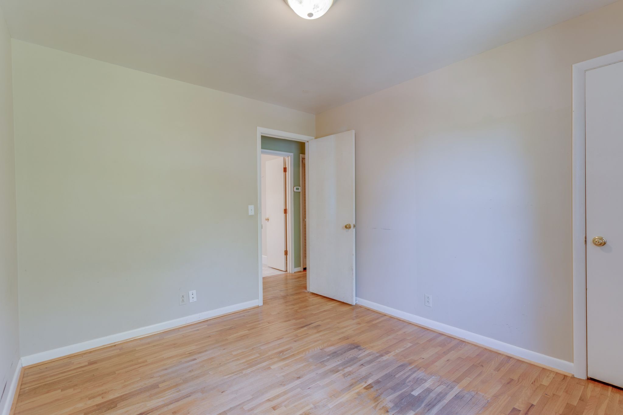 4962 Karen Ray Dr