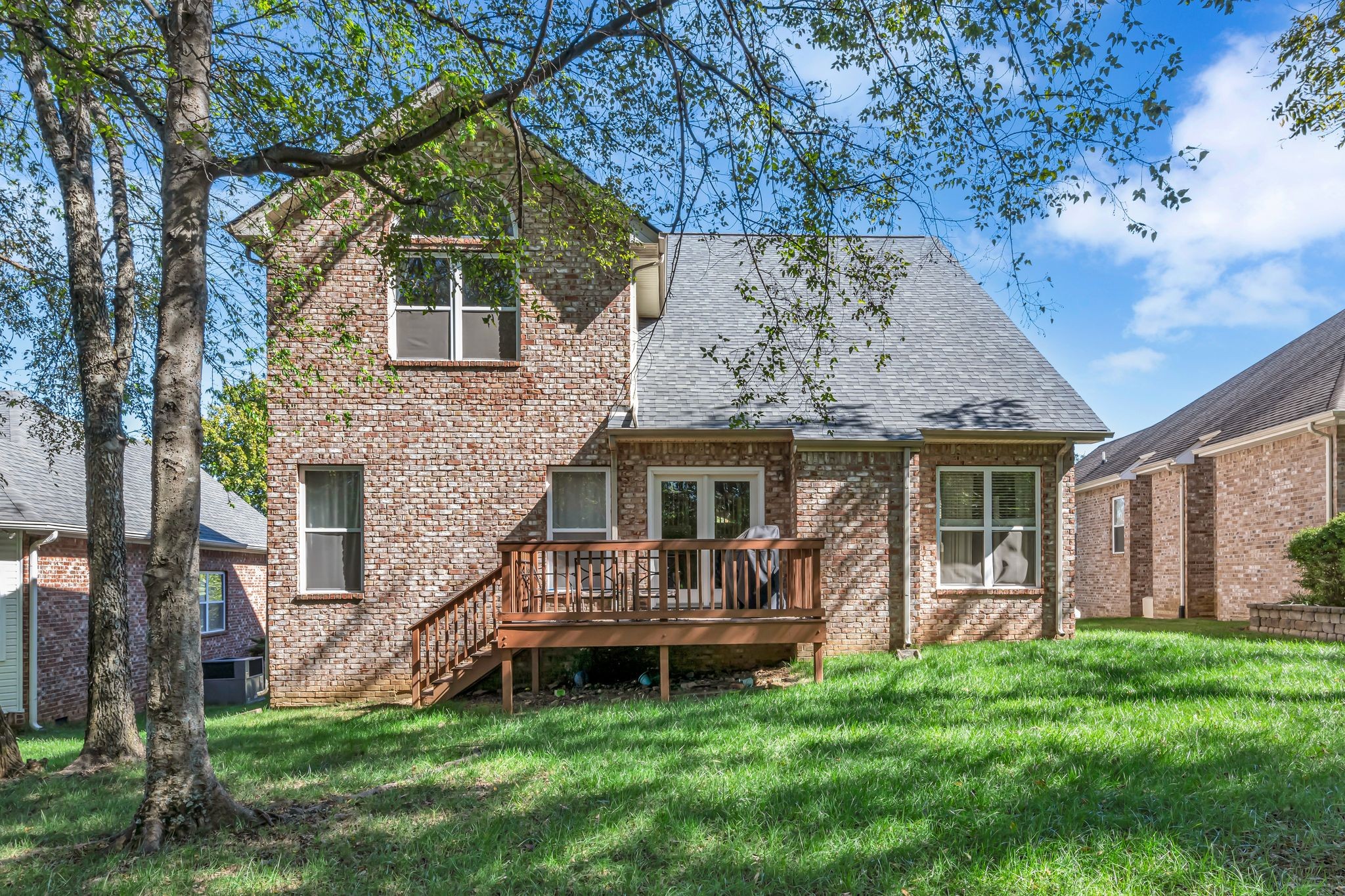 6537 Westfall Dr