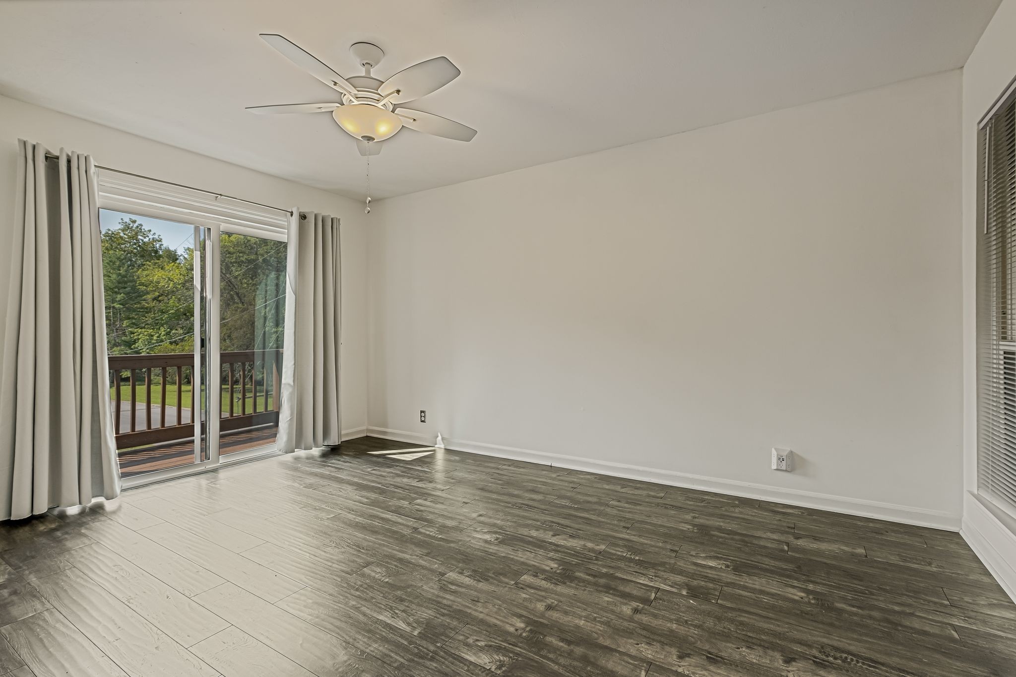 124 Brooke Castle Dr