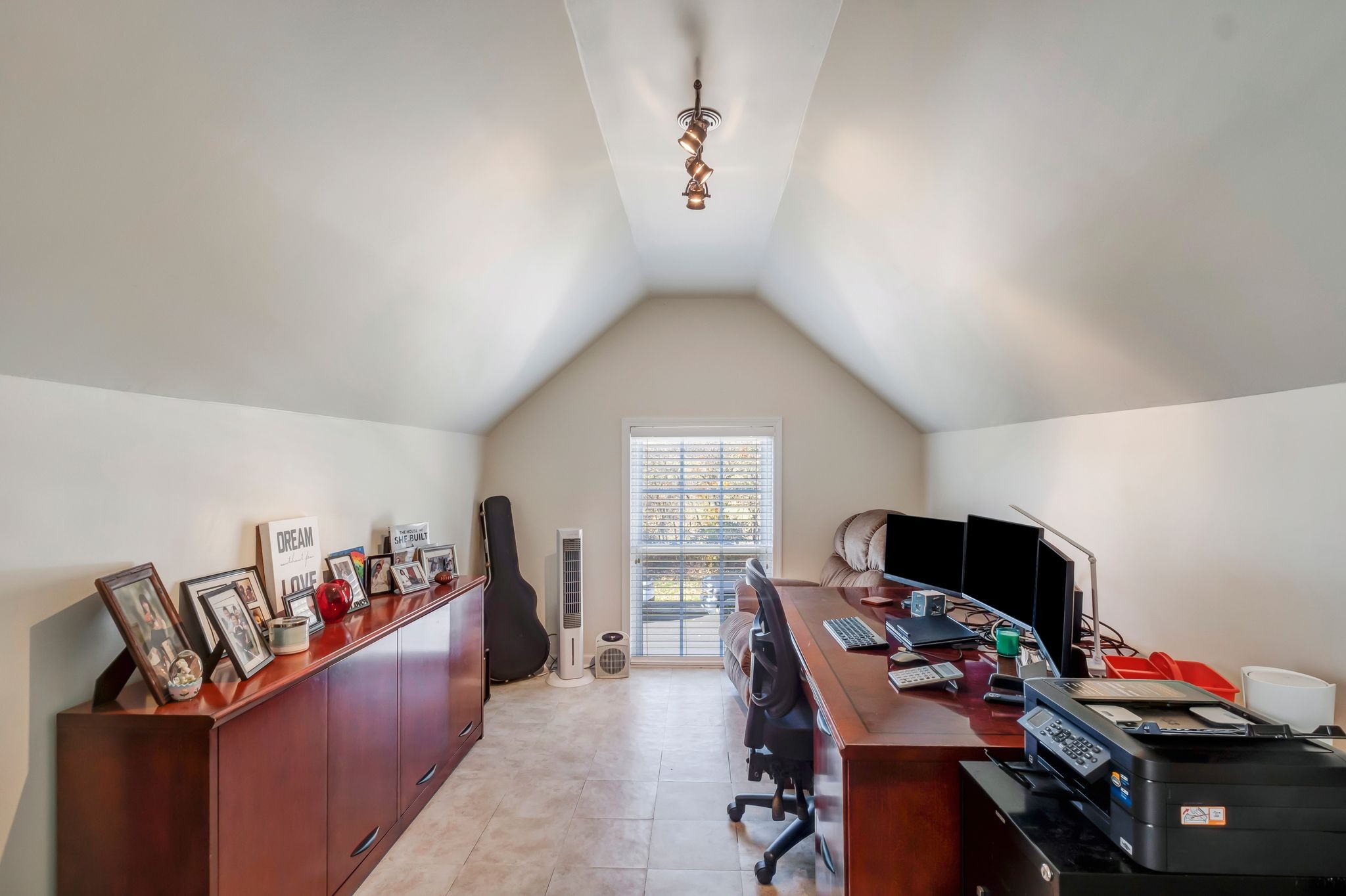 4041 Williford Way