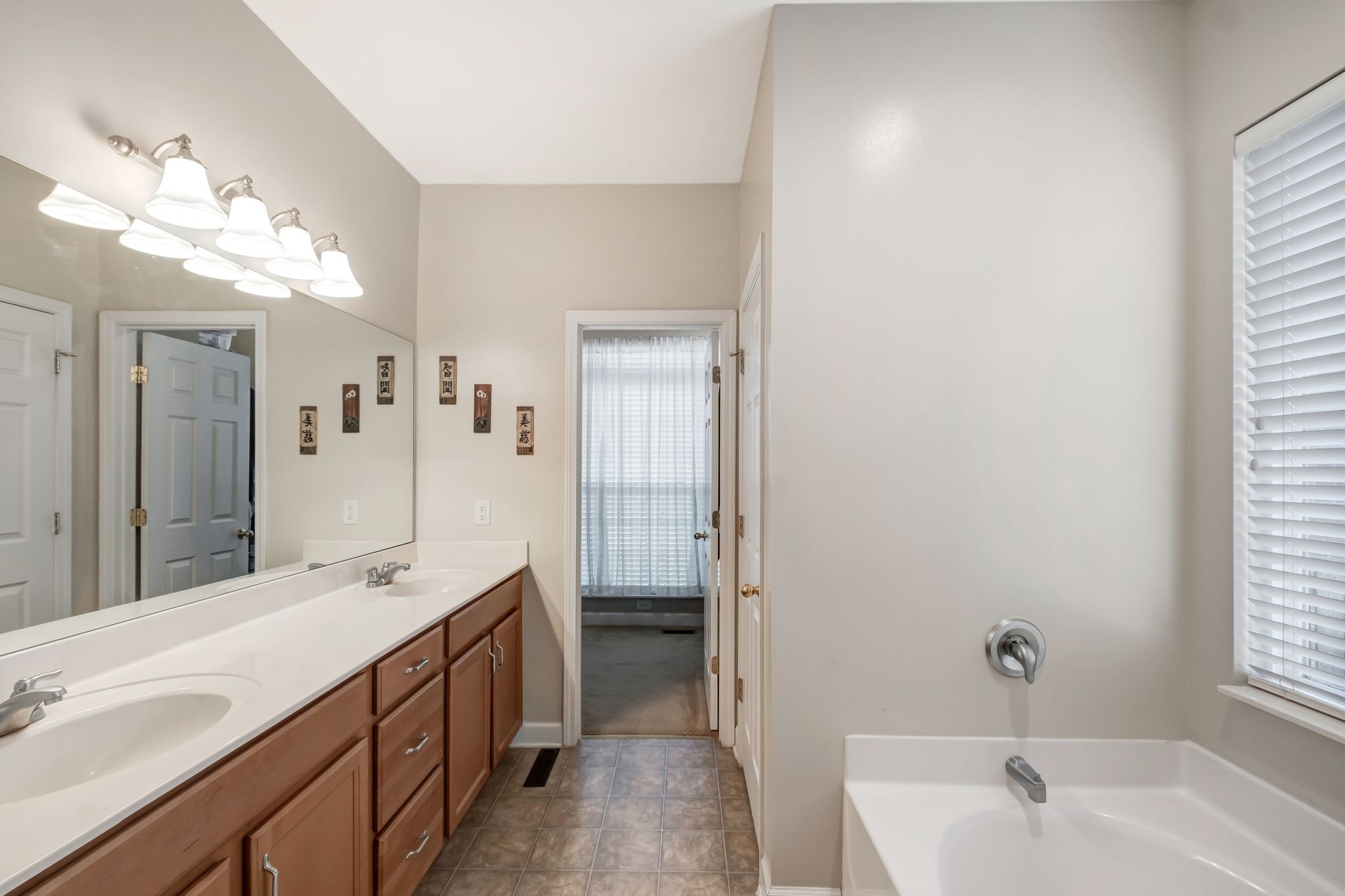 4041 Williford Way