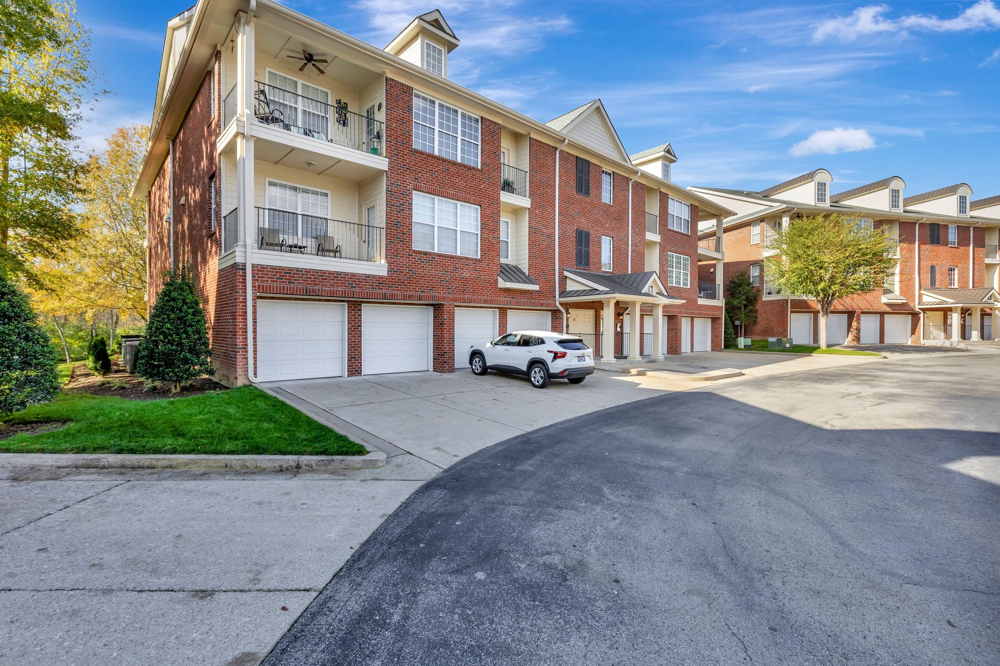 3201 Aspen Grove Dr Unit: I2