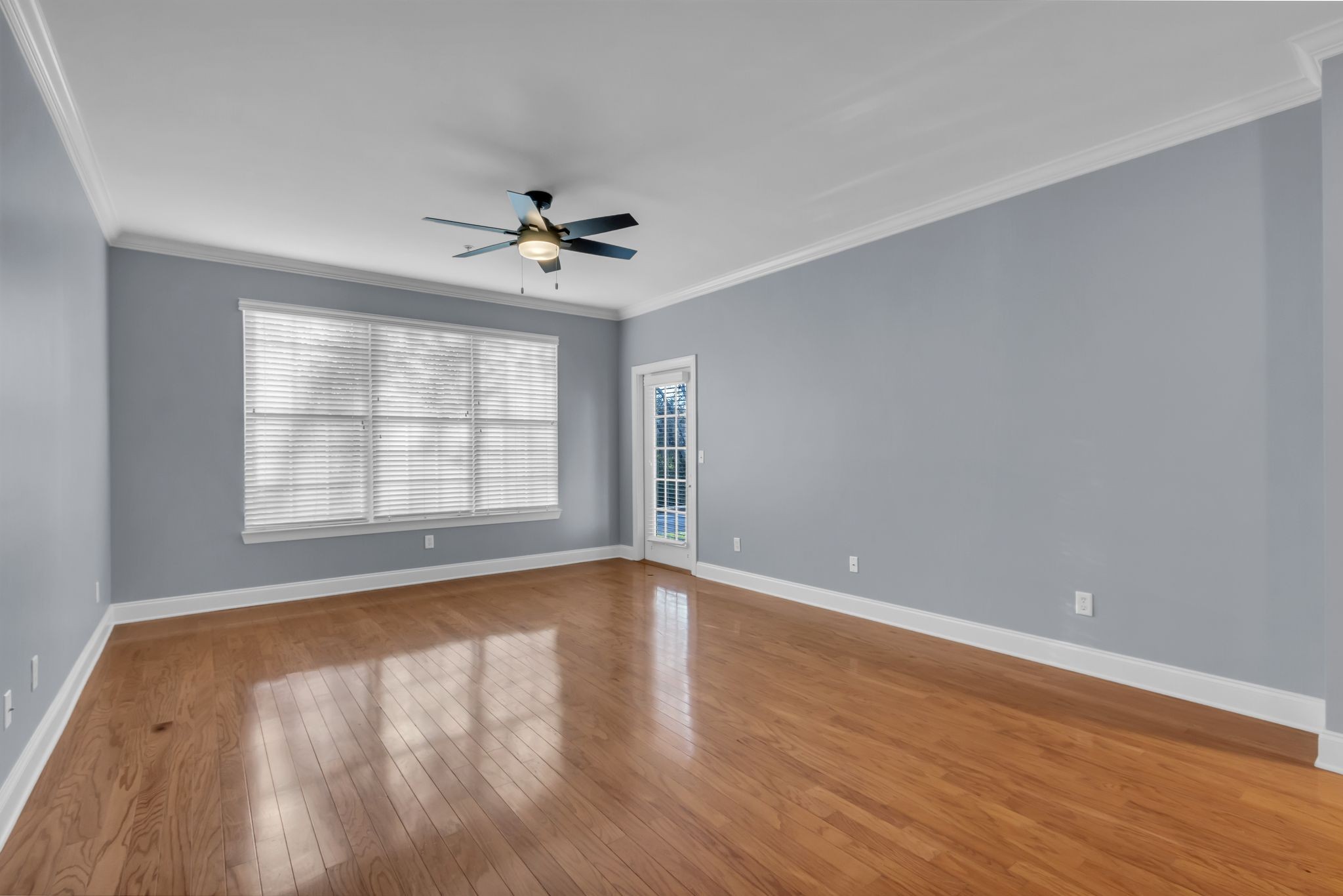 3201 Aspen Grove Dr Unit: I2