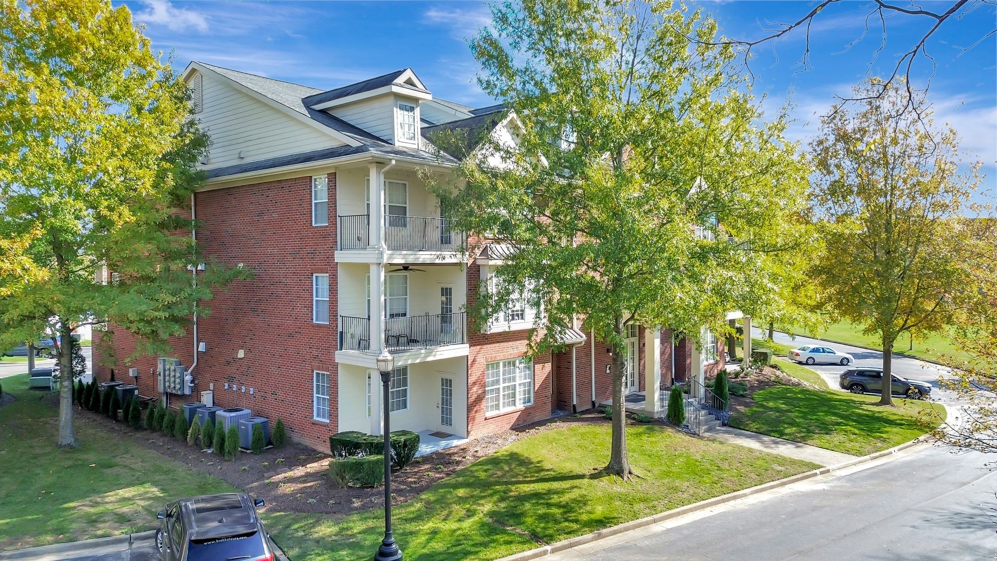 3201 Aspen Grove Dr Unit: I2