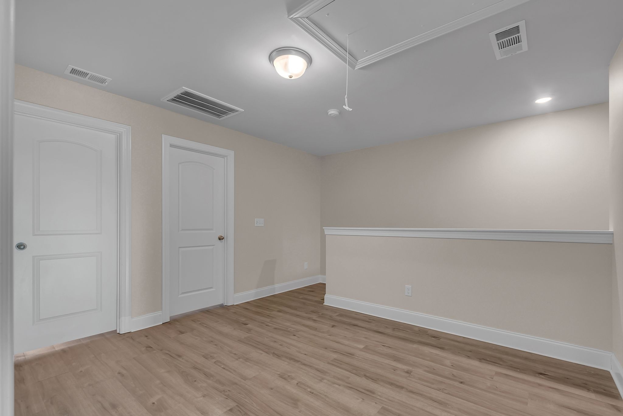 349 Coleman Ct
