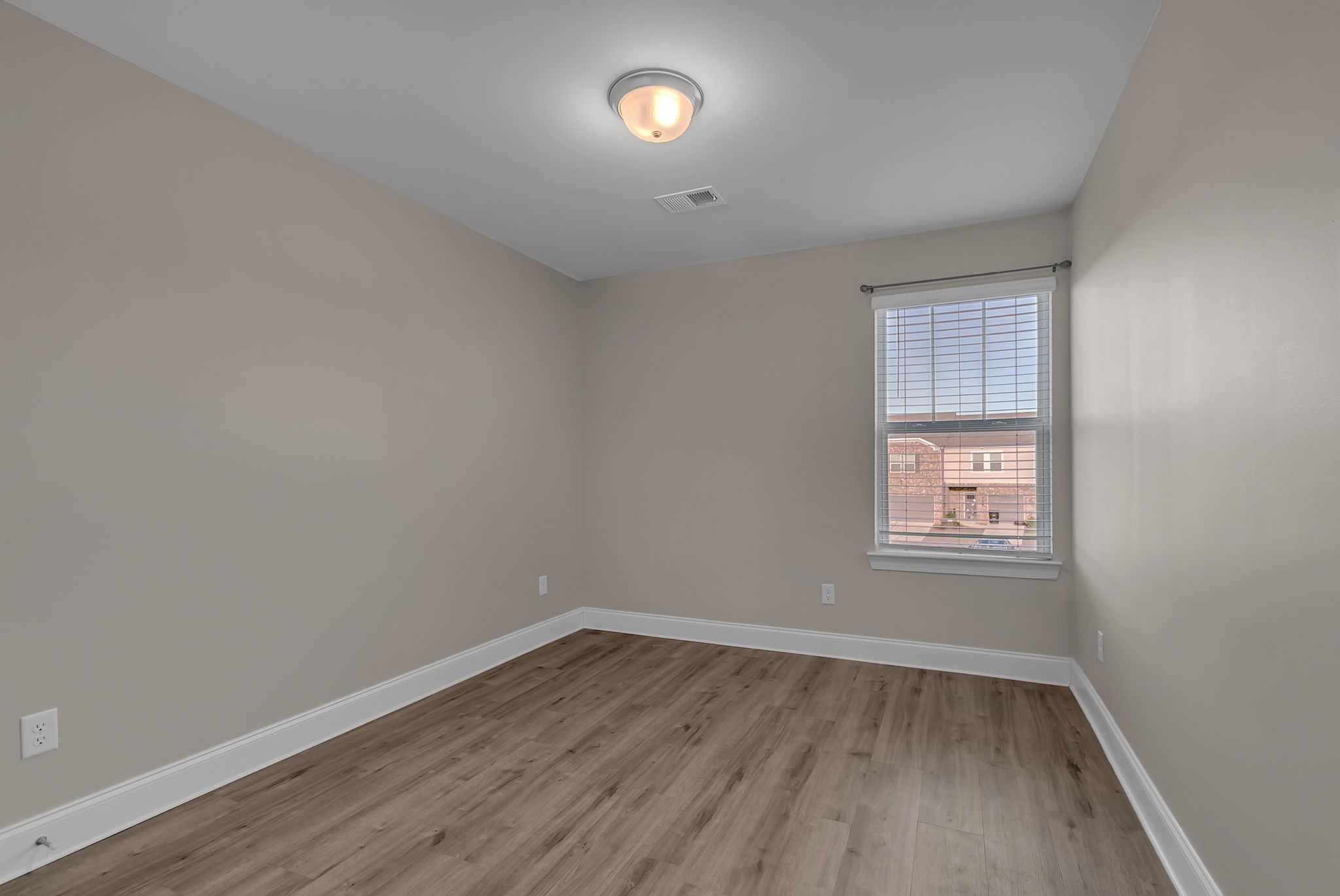 349 Coleman Ct