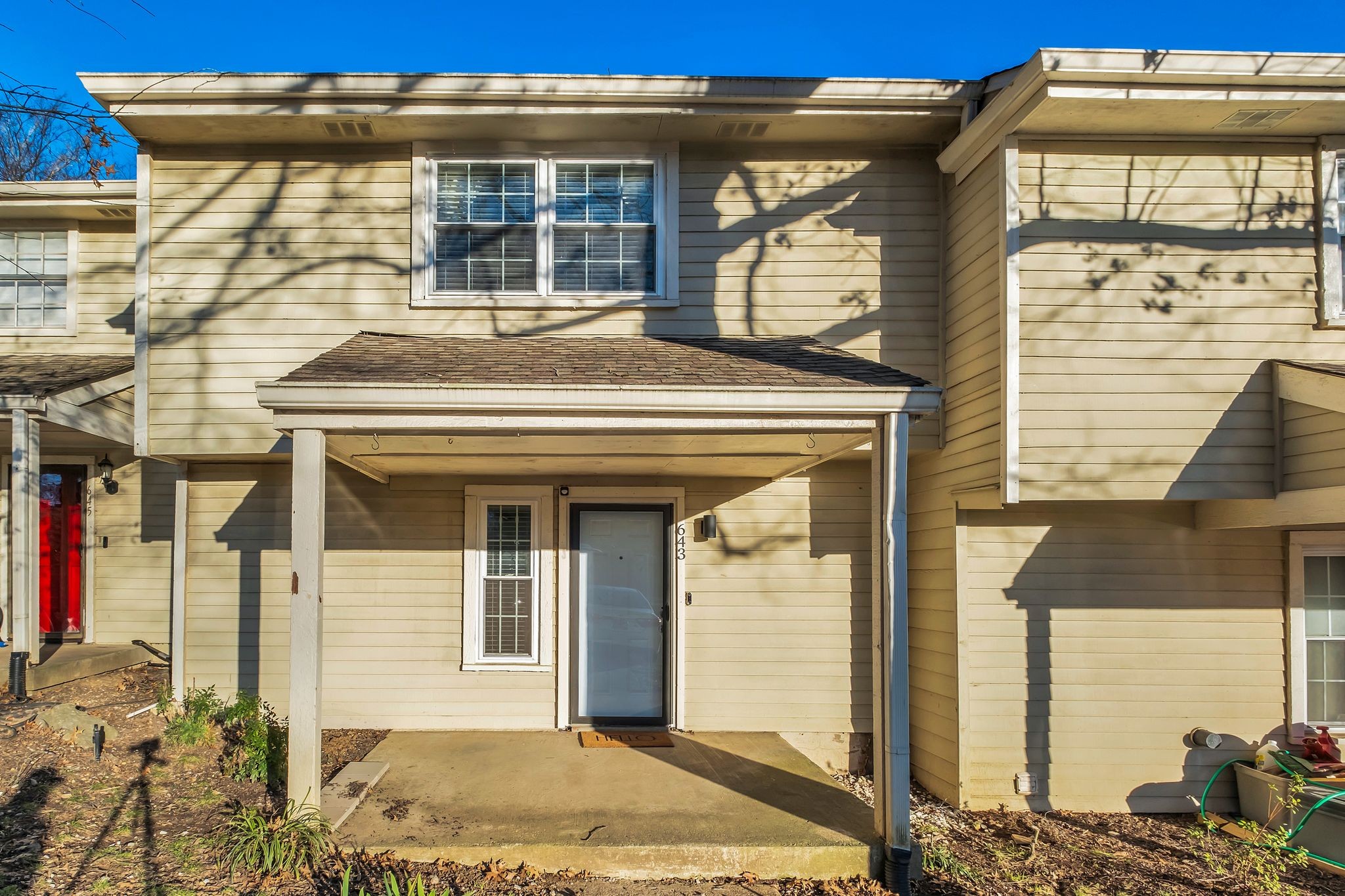643 Longhunter Ct