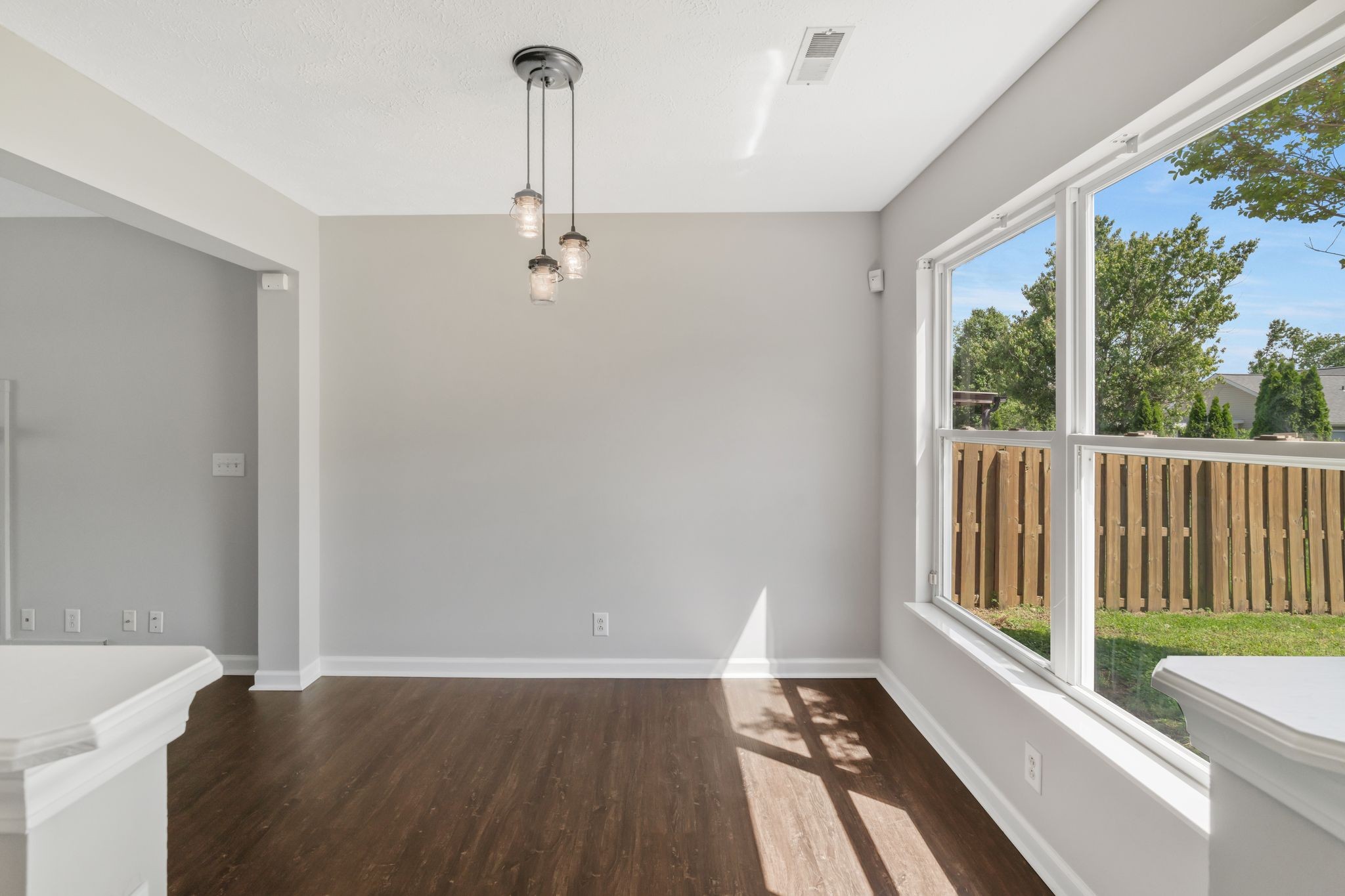 2513 Winter Springs Ct