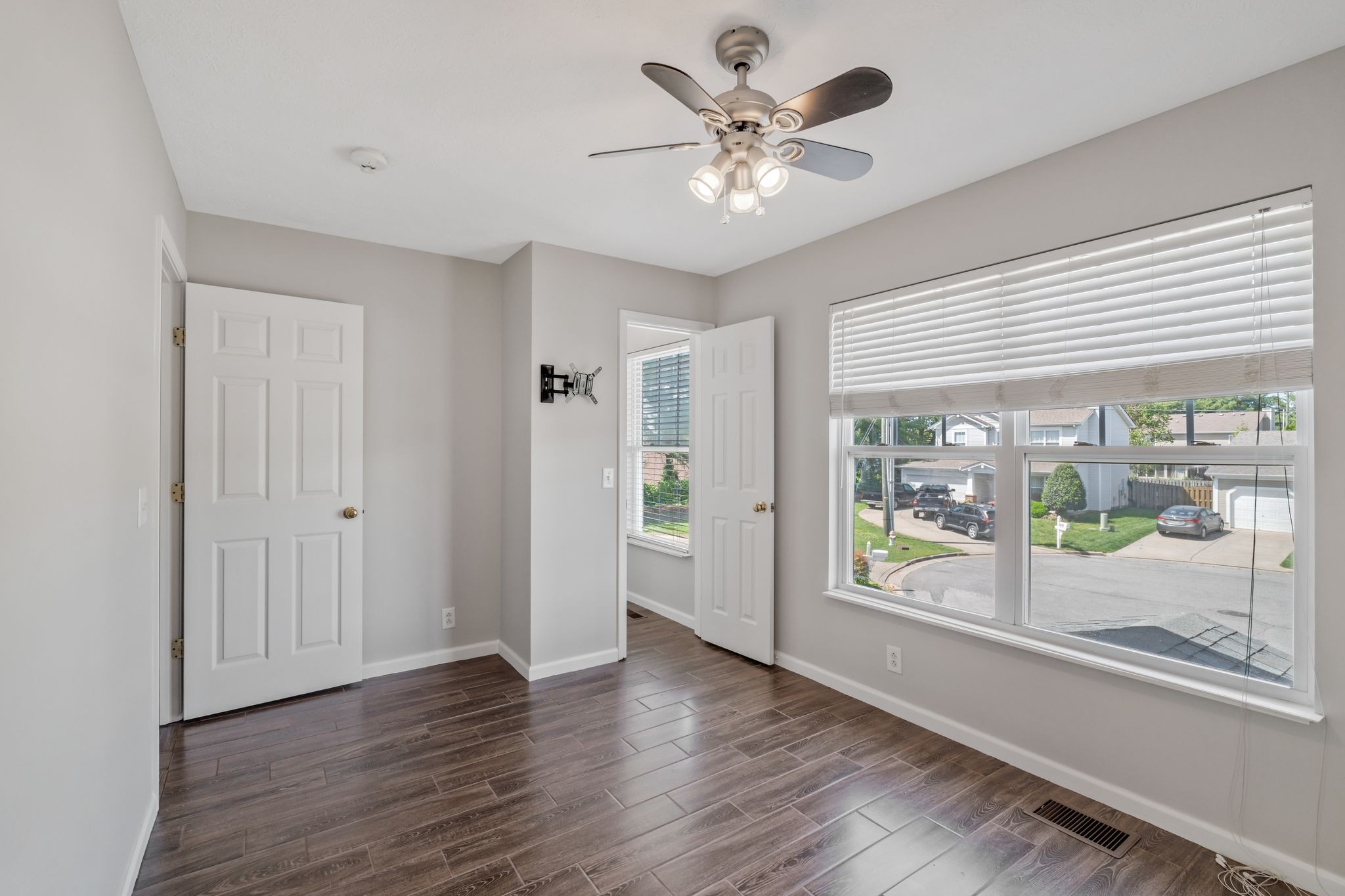 2513 Winter Springs Ct