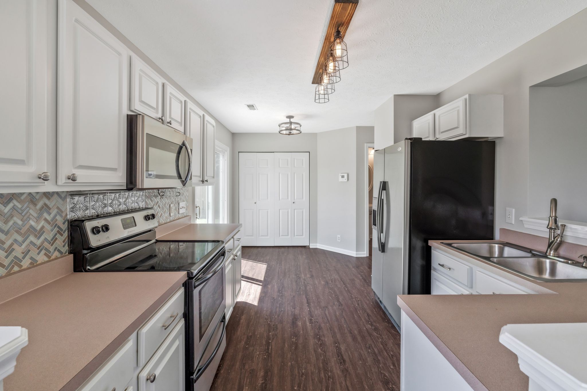 2513 Winter Springs Ct