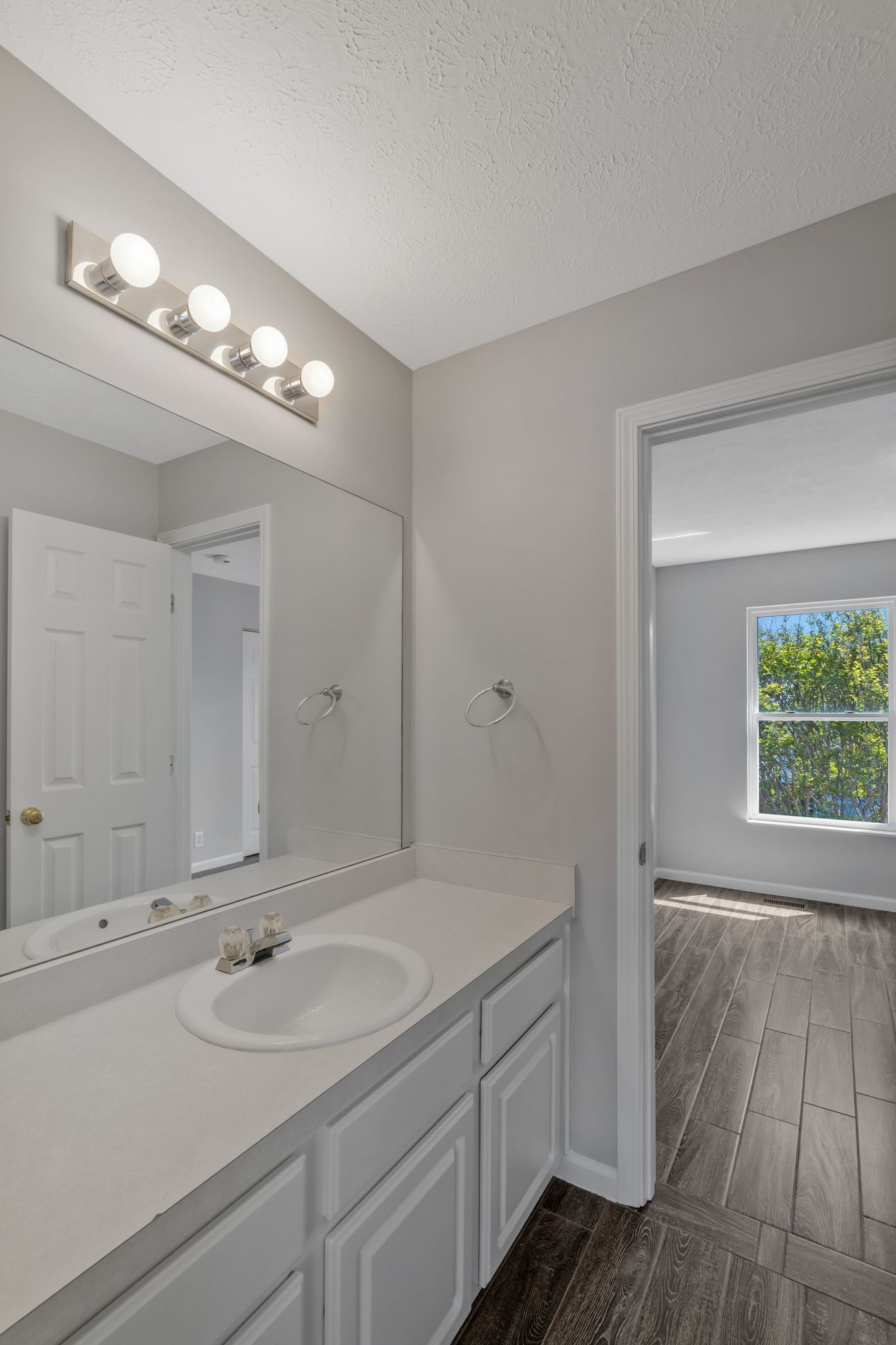 2513 Winter Springs Ct