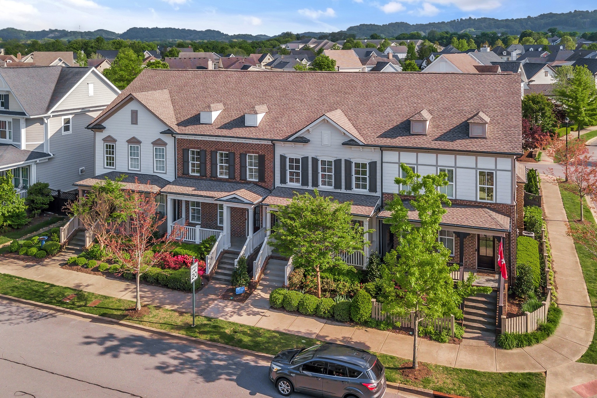905 Jewell Ave