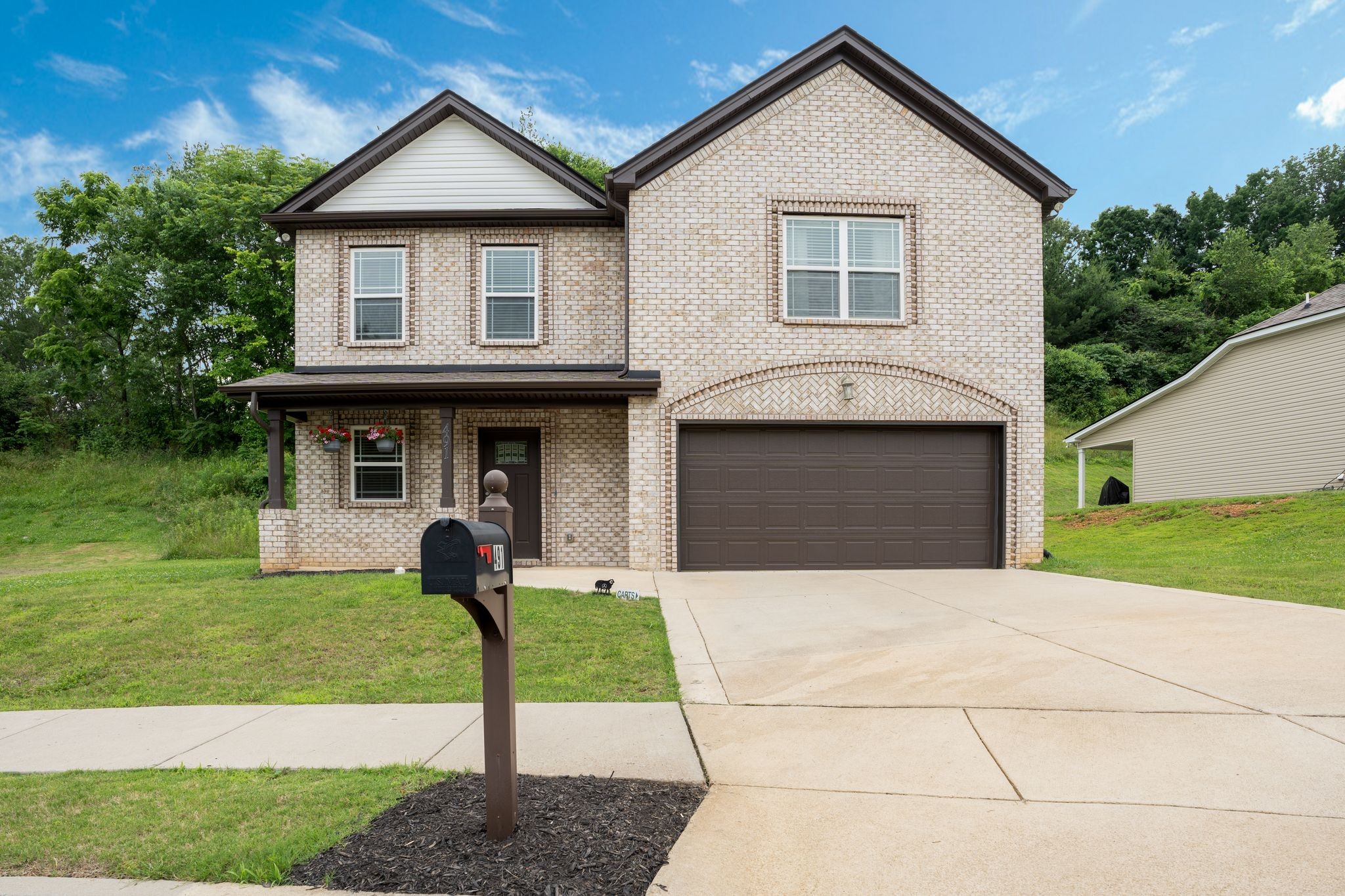 491 Golf Club Ln