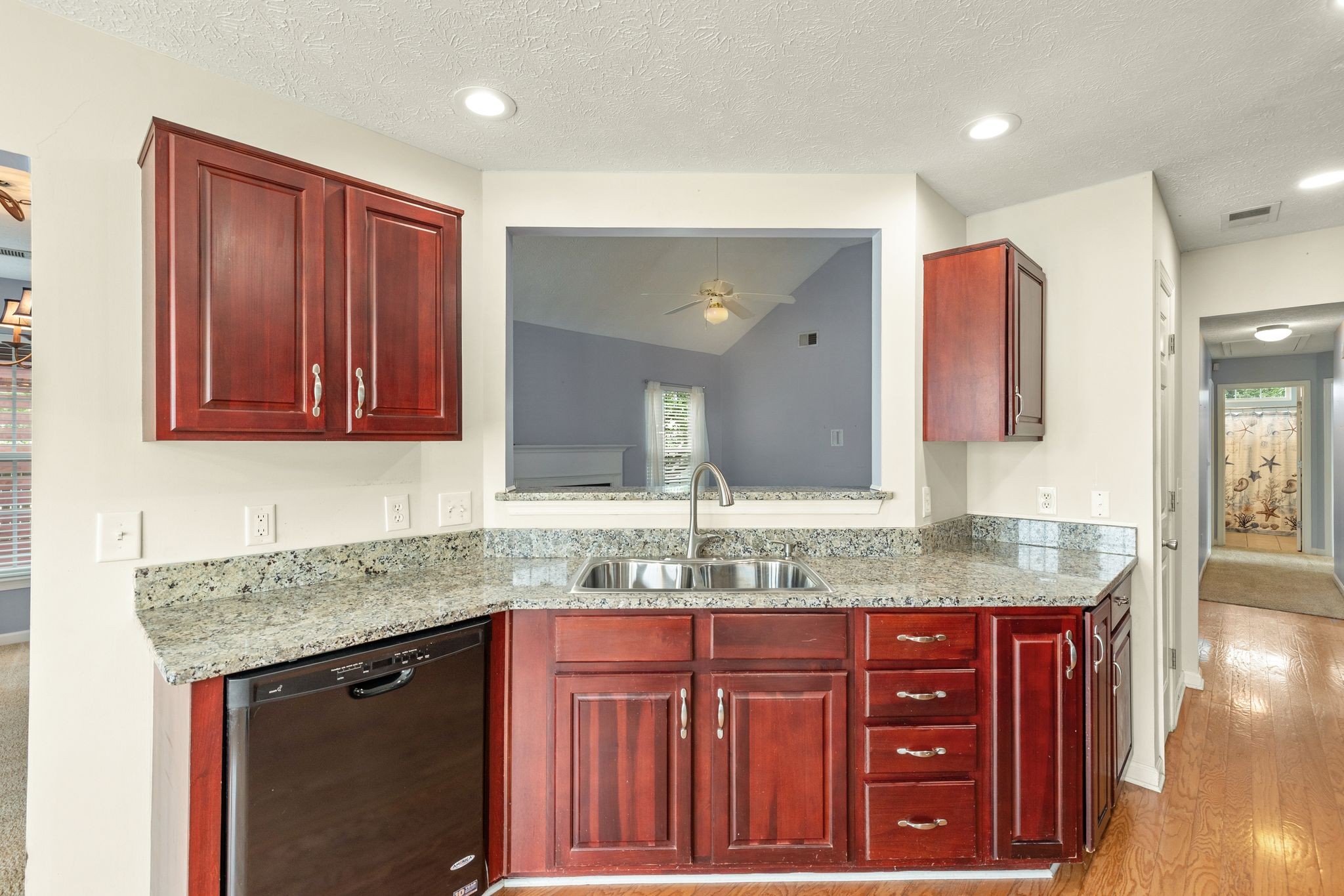 3324 Monoco Dr