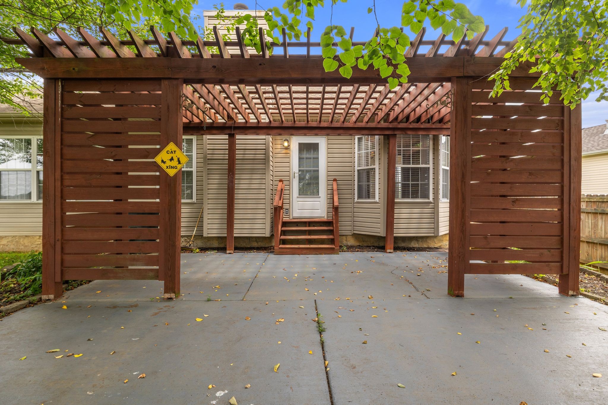 3324 Monoco Dr