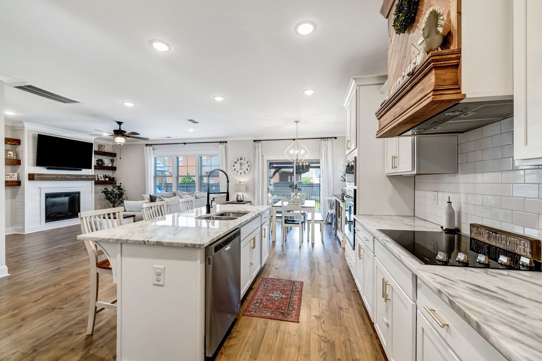 3612 Shady Forest Dr