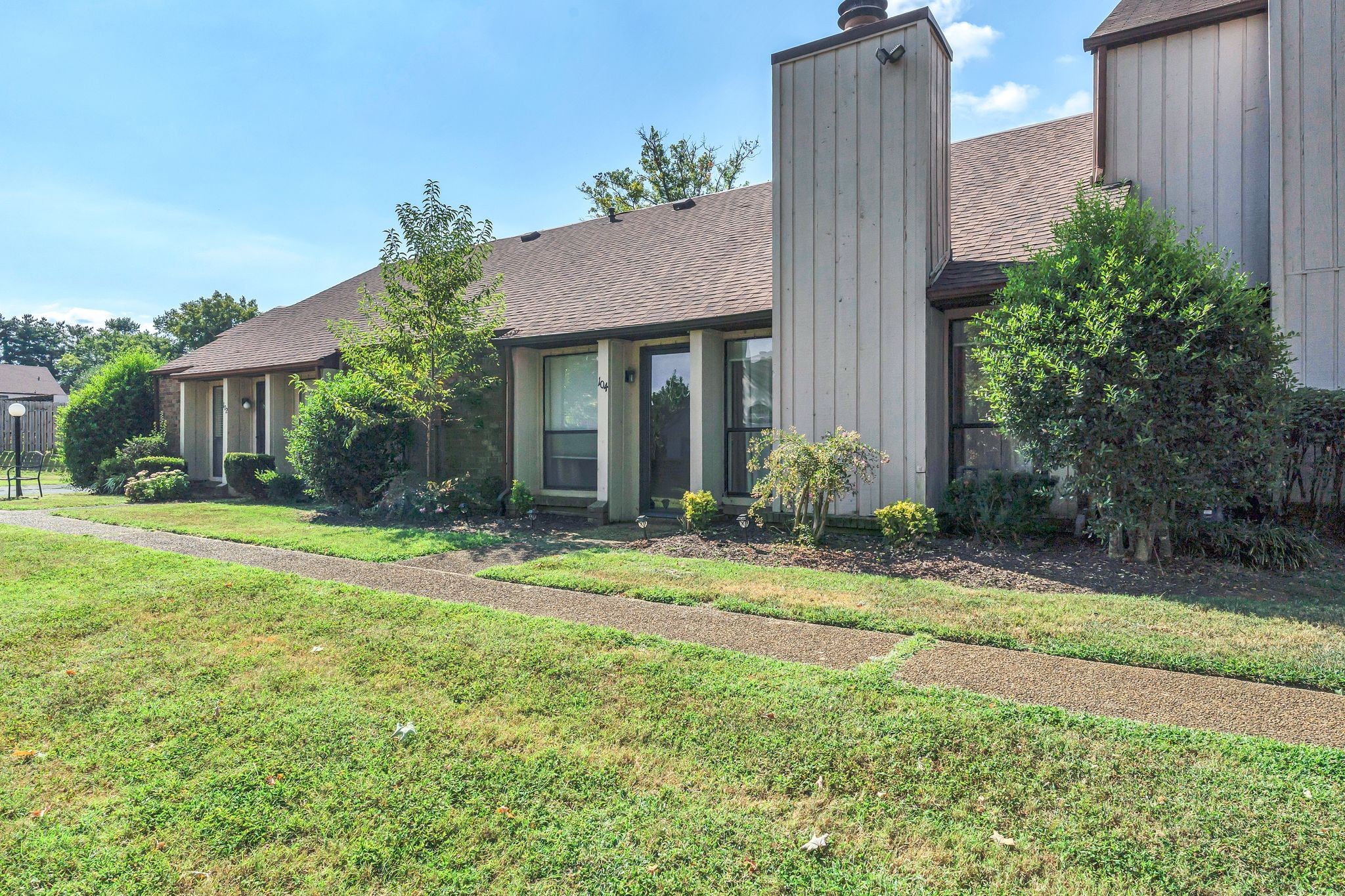 104 Saddle Tree Ct