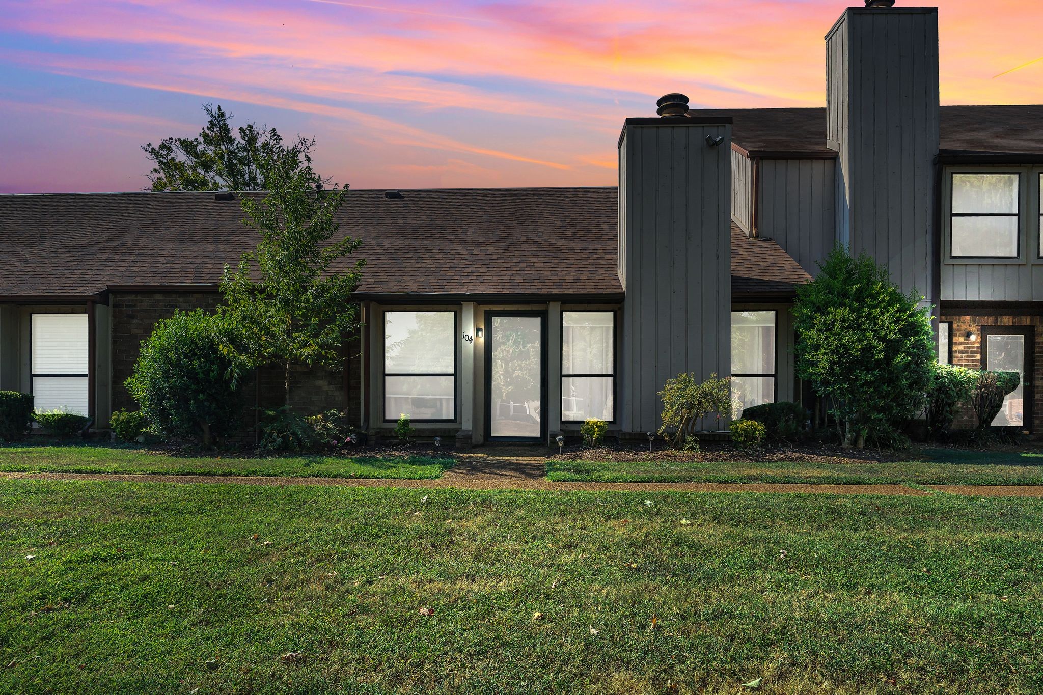 104 Saddle Tree Ct
