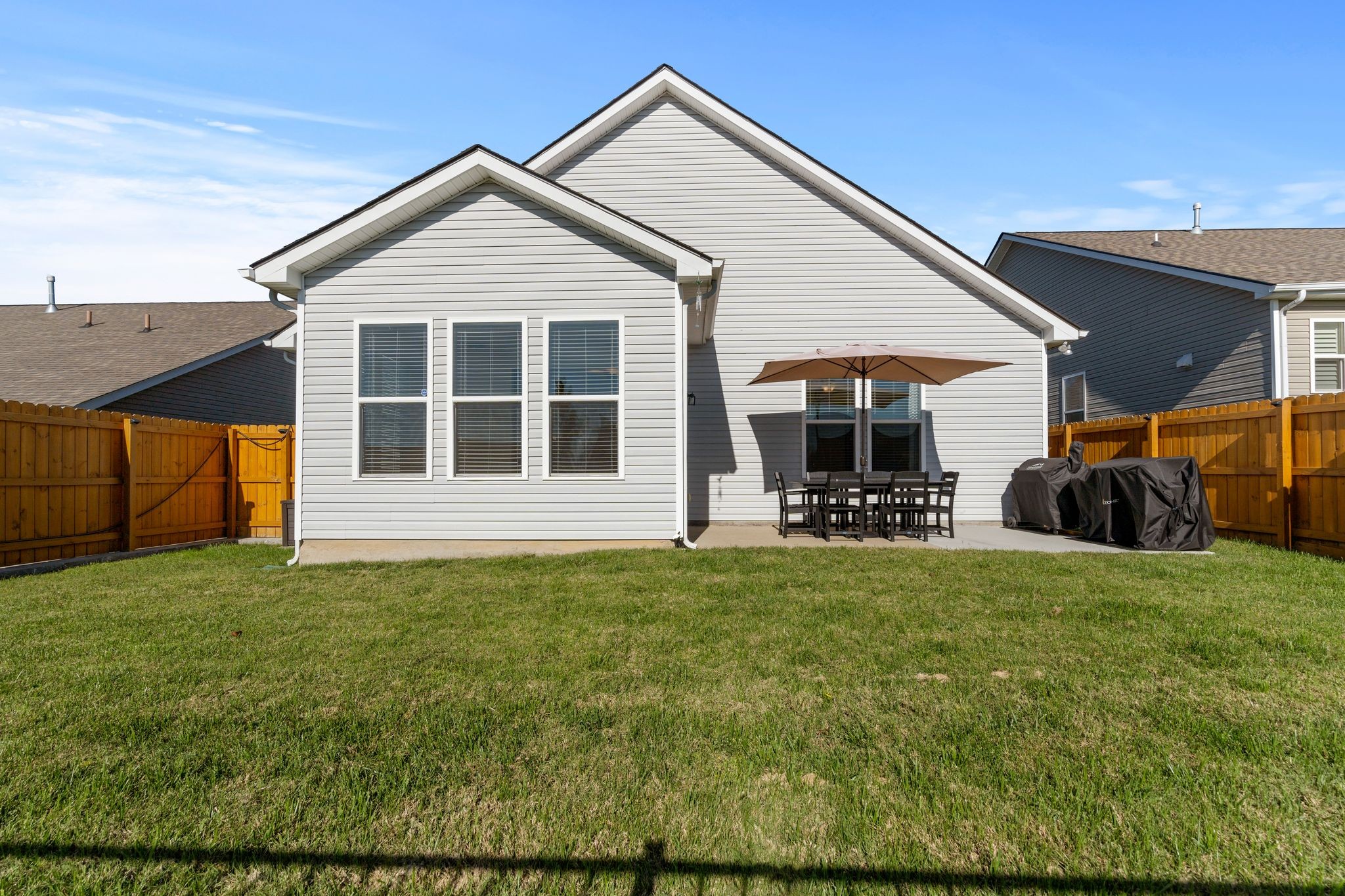 1988 Stonewater Dr