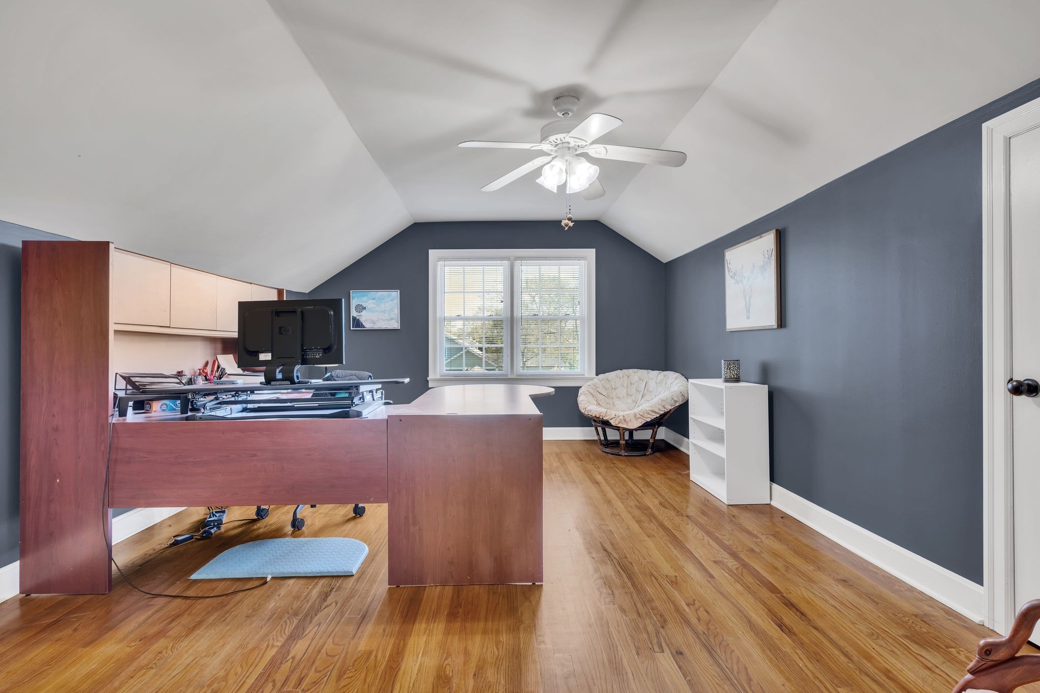115 Hollywood St