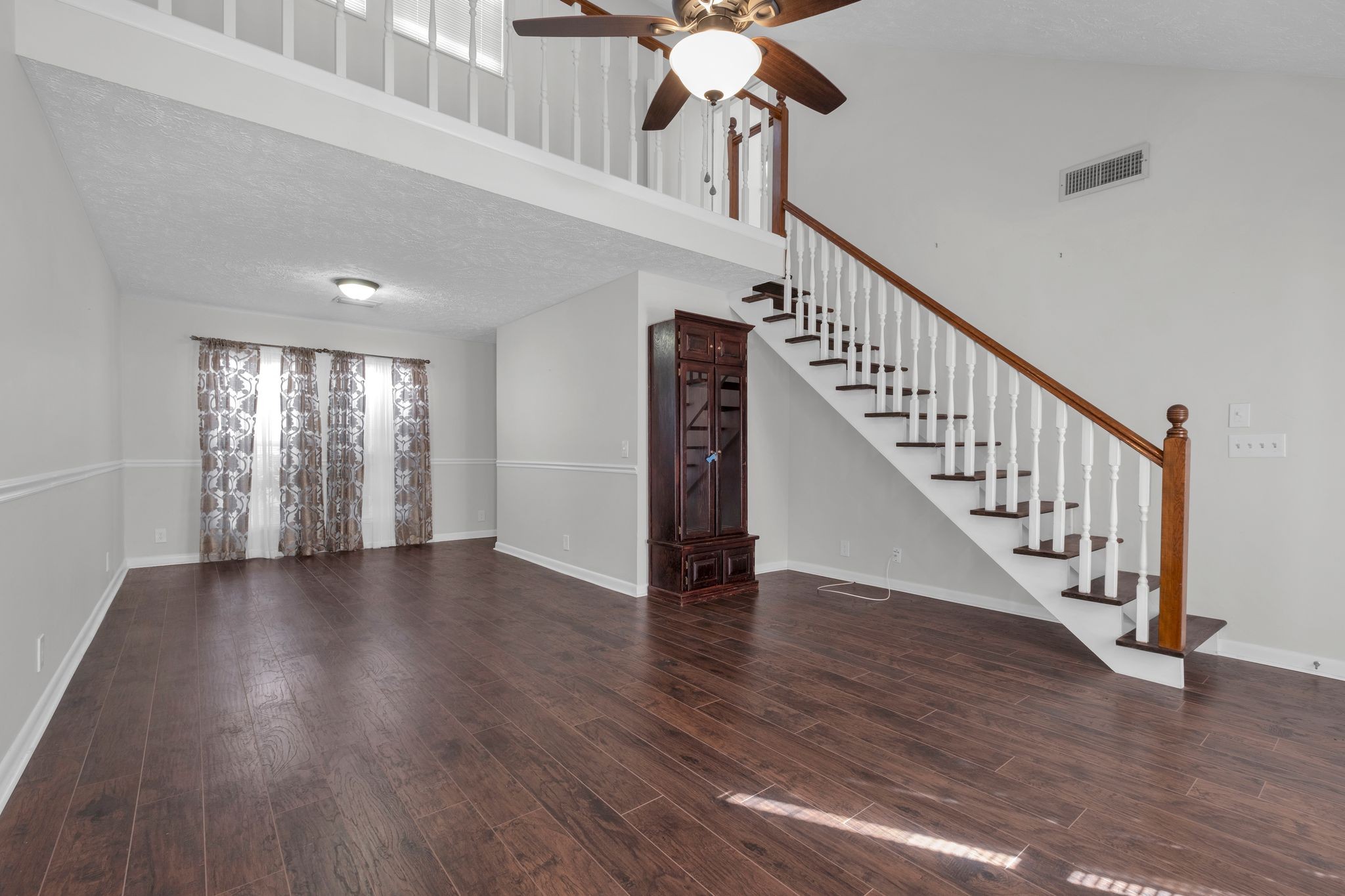 722 Blue Brick Pl