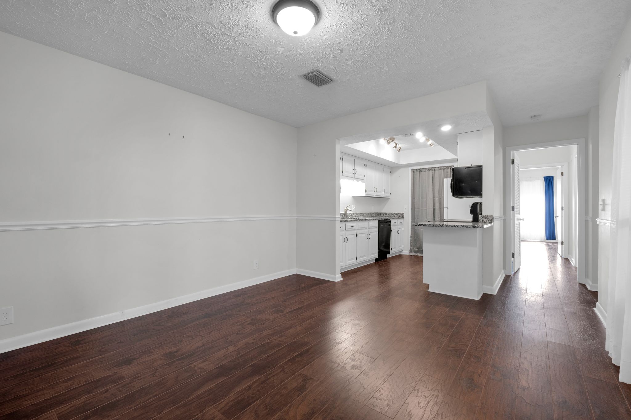 722 Blue Brick Pl