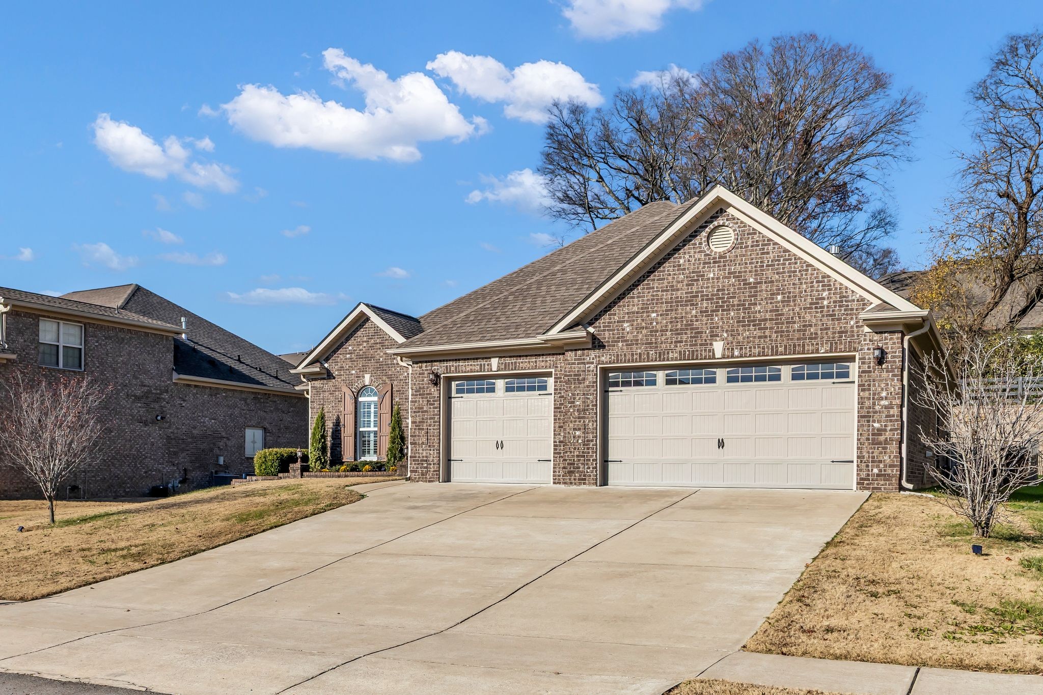 7009 Whisperwood Ave