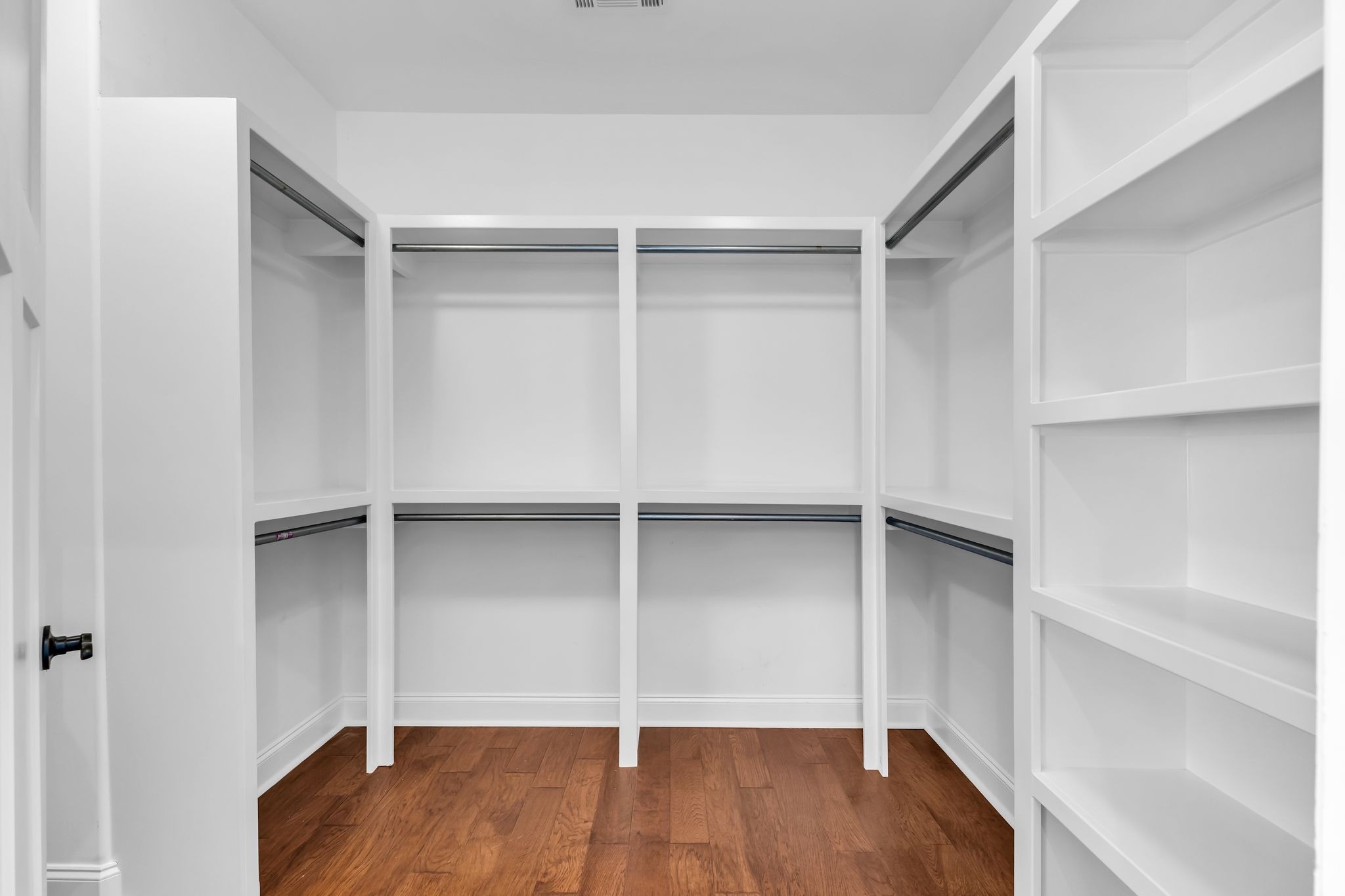 7009 Whisperwood Ave