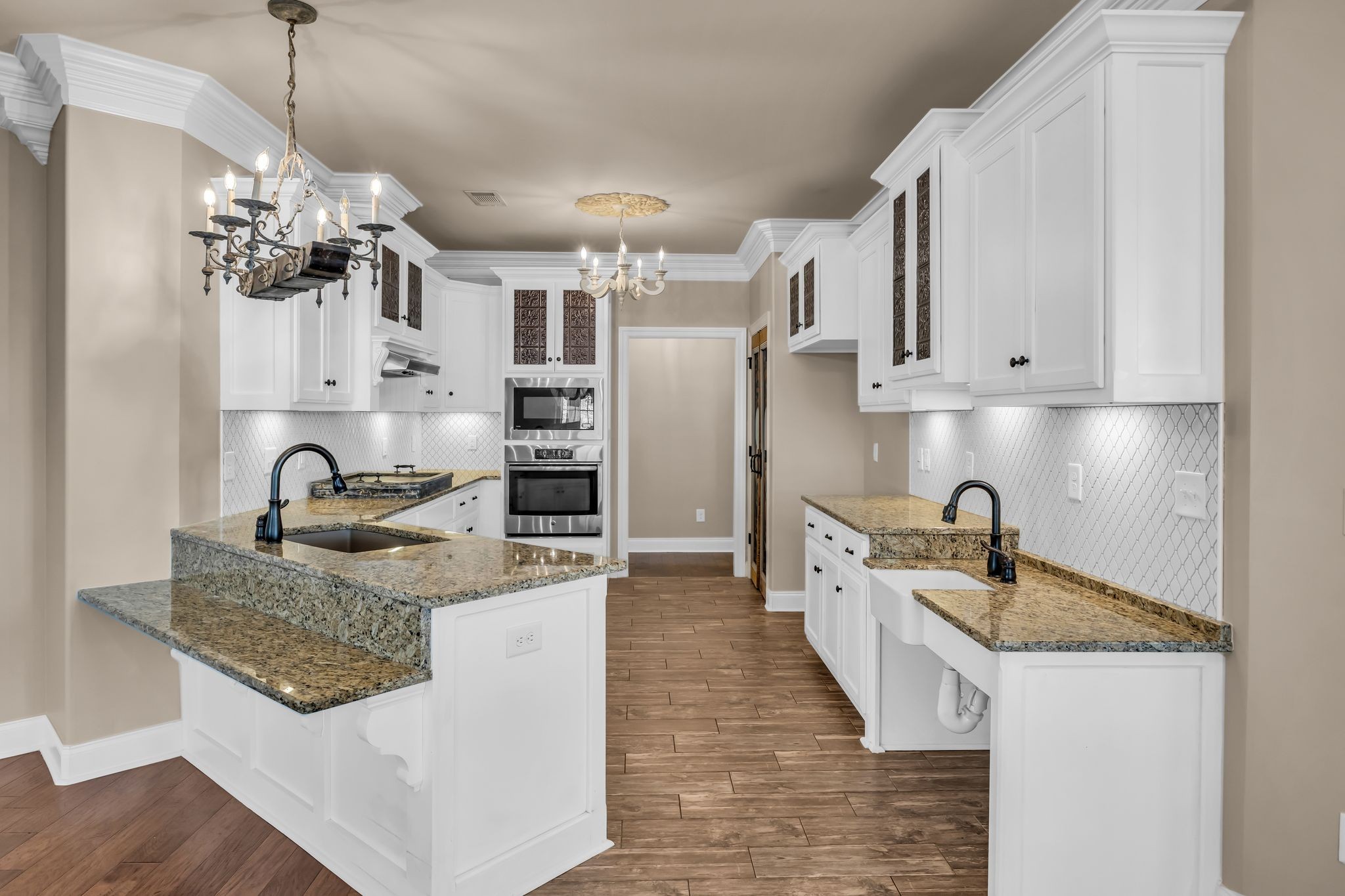 7009 Whisperwood Ave