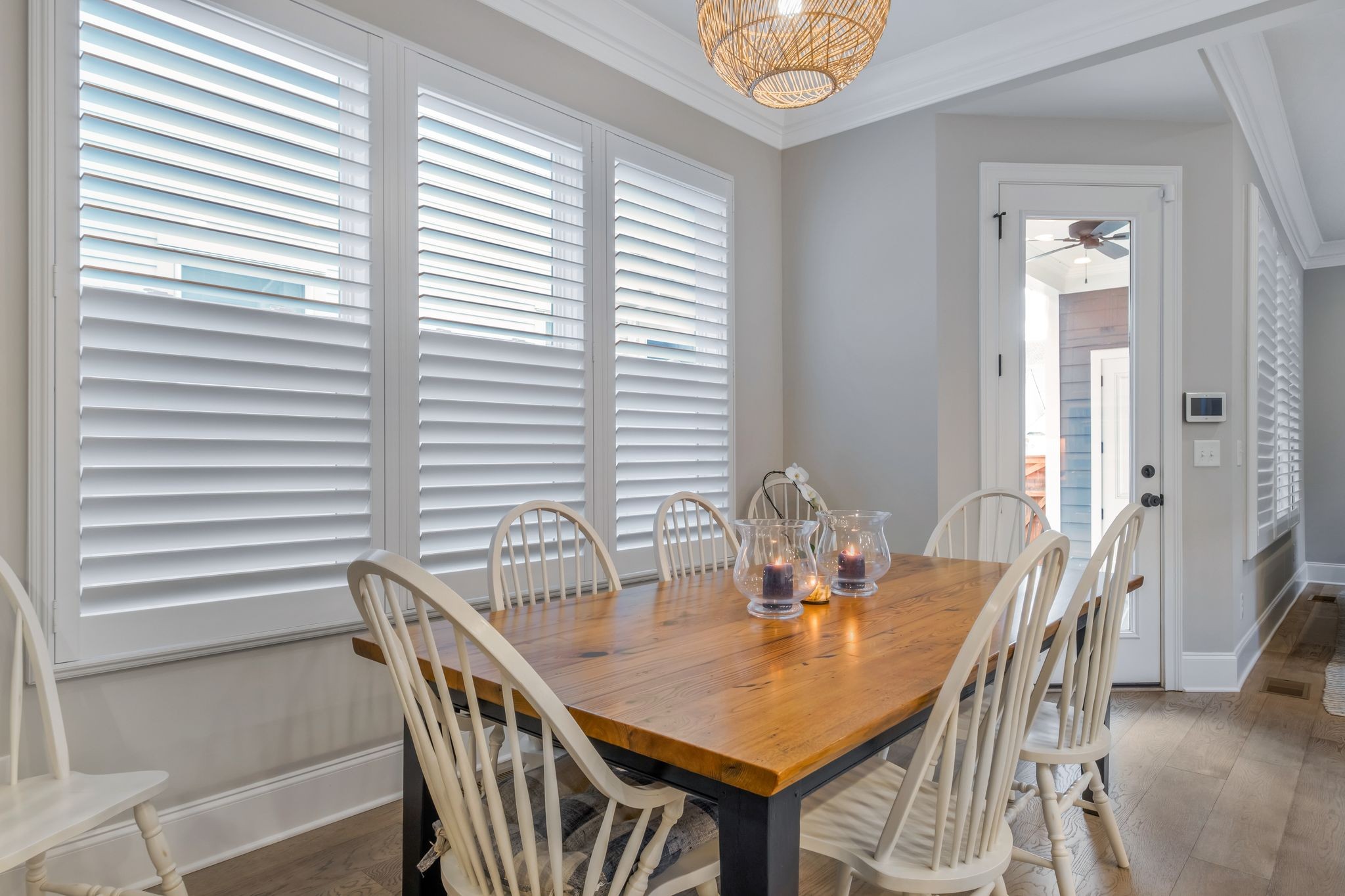 3049 Long Branch Cir