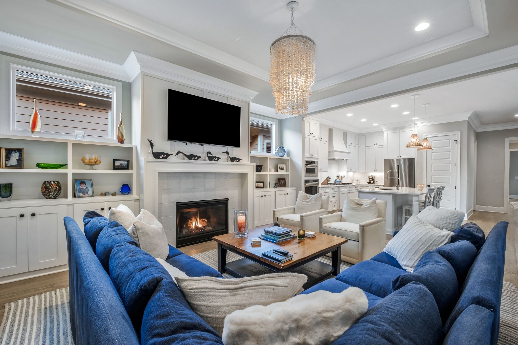 3049 Long Branch Cir